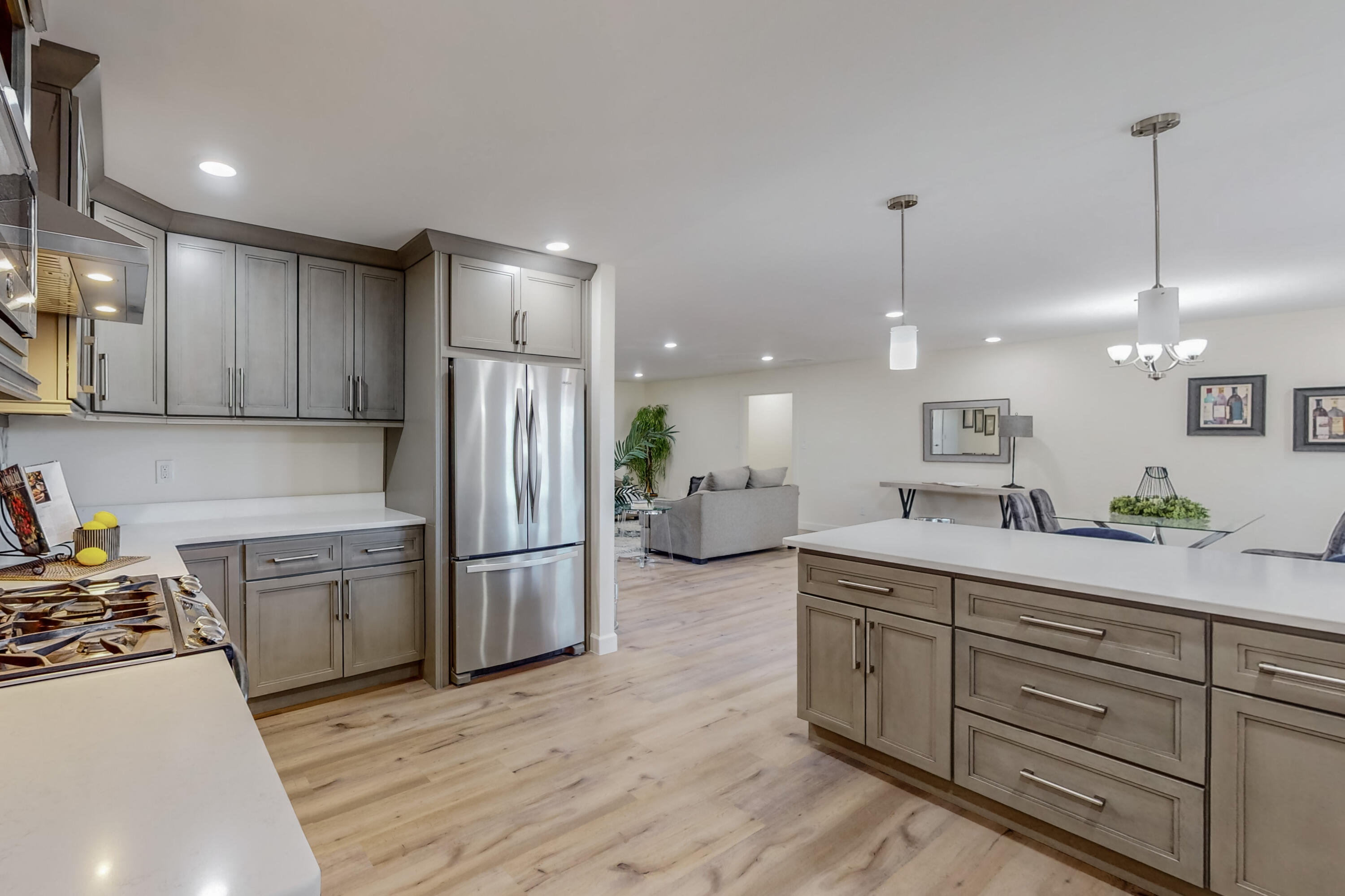 3914 St Andrews Drive SE