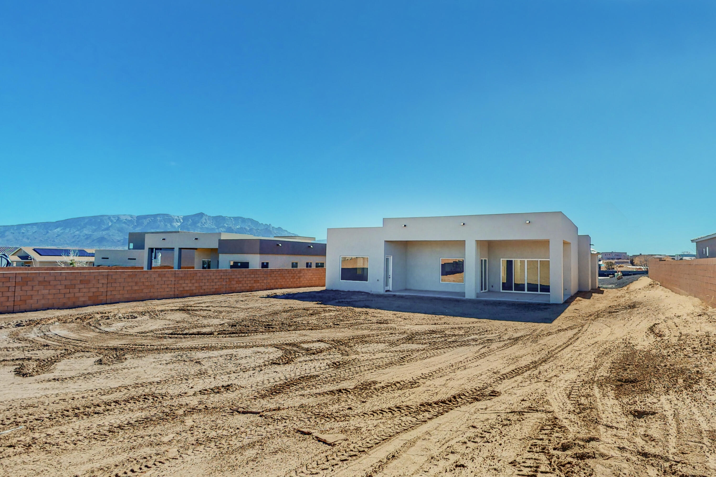 6713 Nacelle Road NE