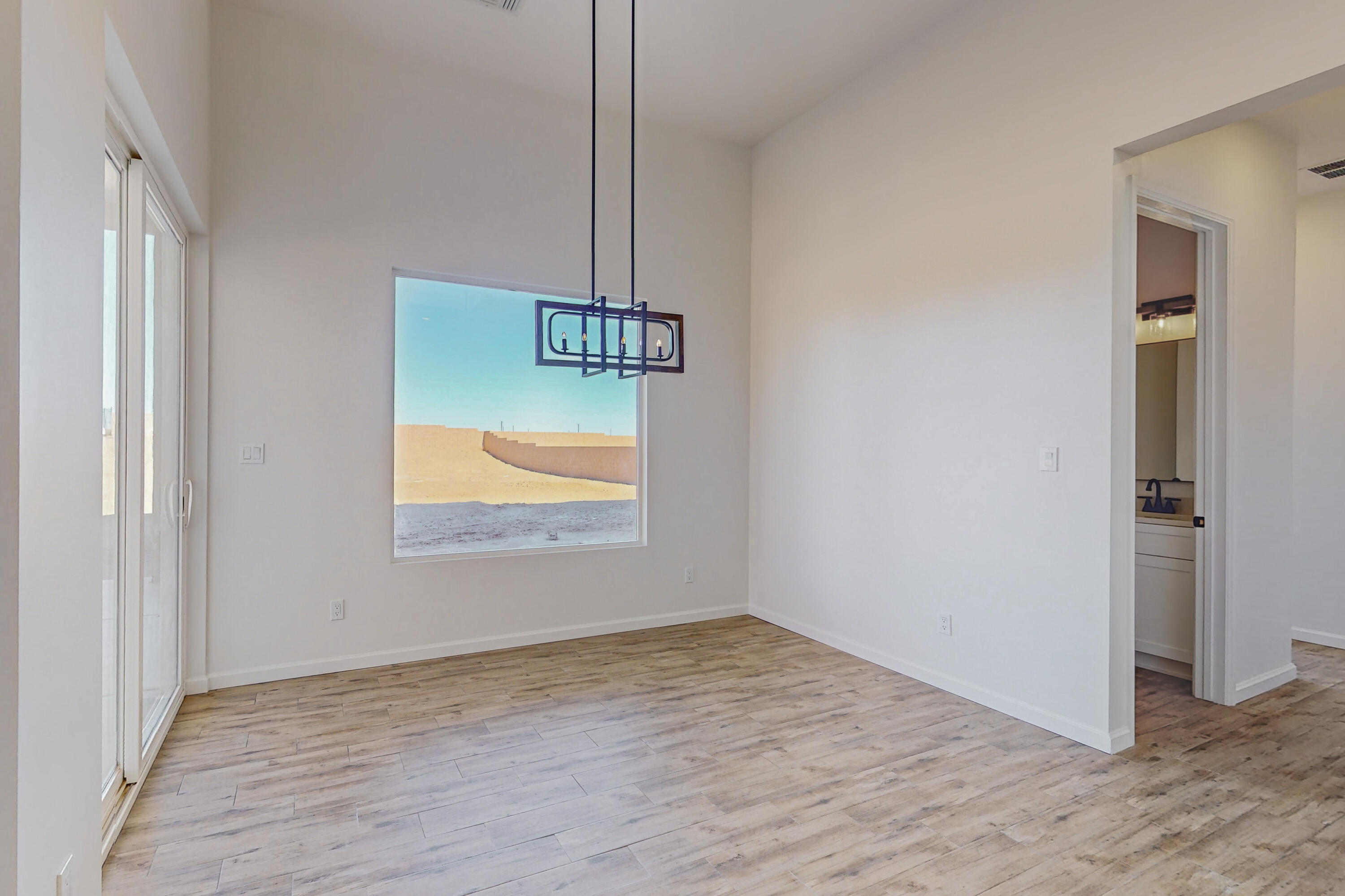 6713 Nacelle Road NE