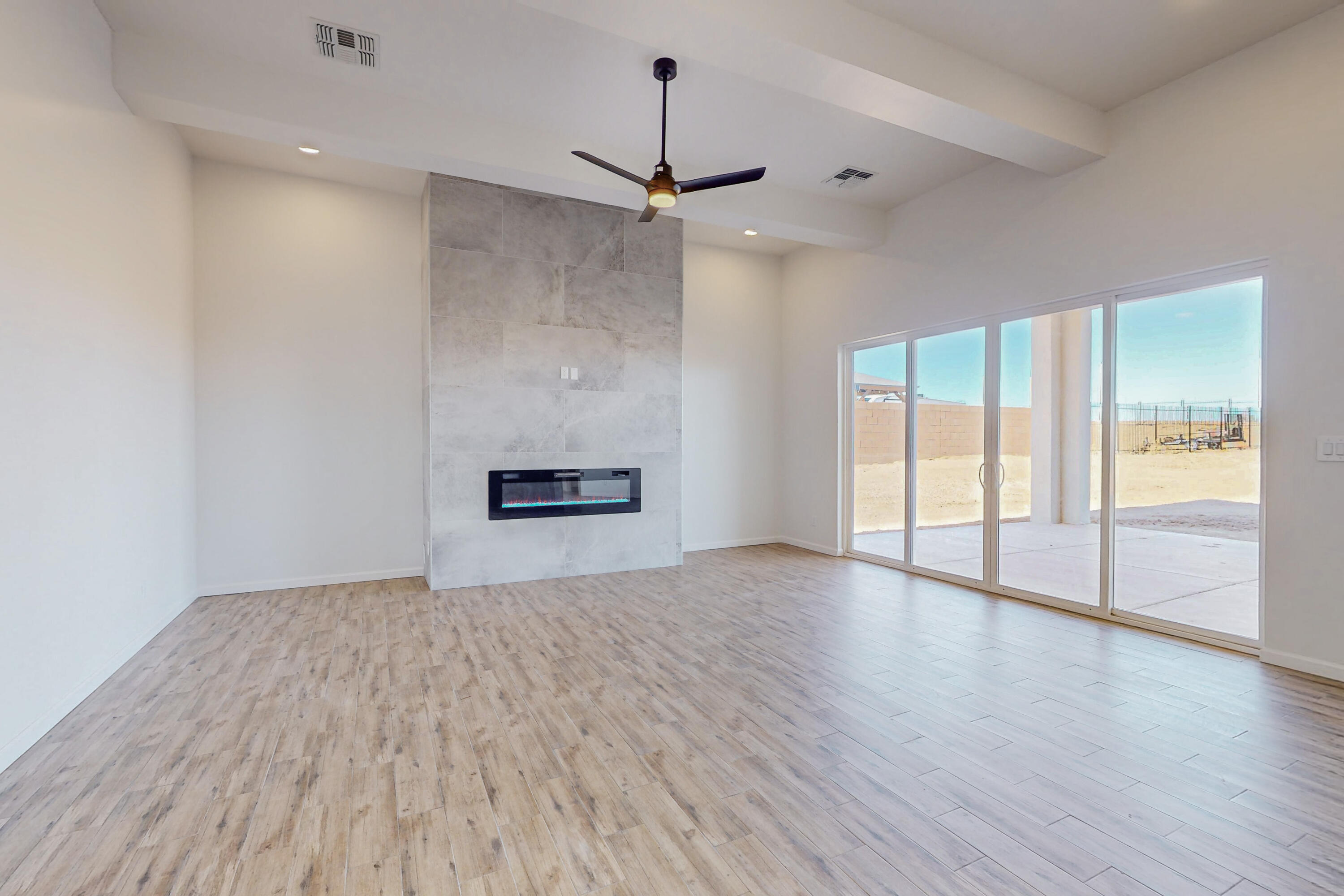 6713 Nacelle Road NE