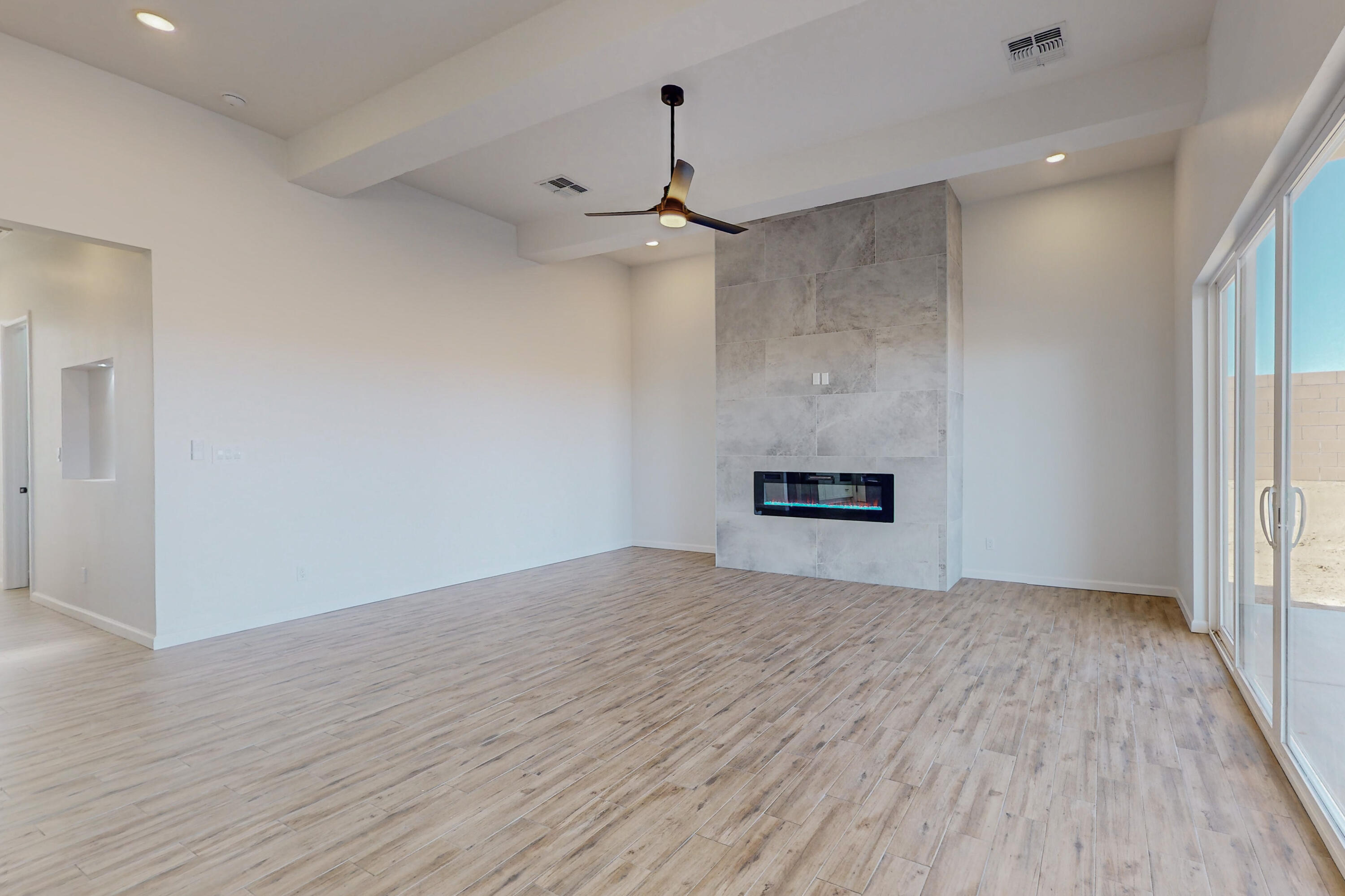 6713 Nacelle Road NE