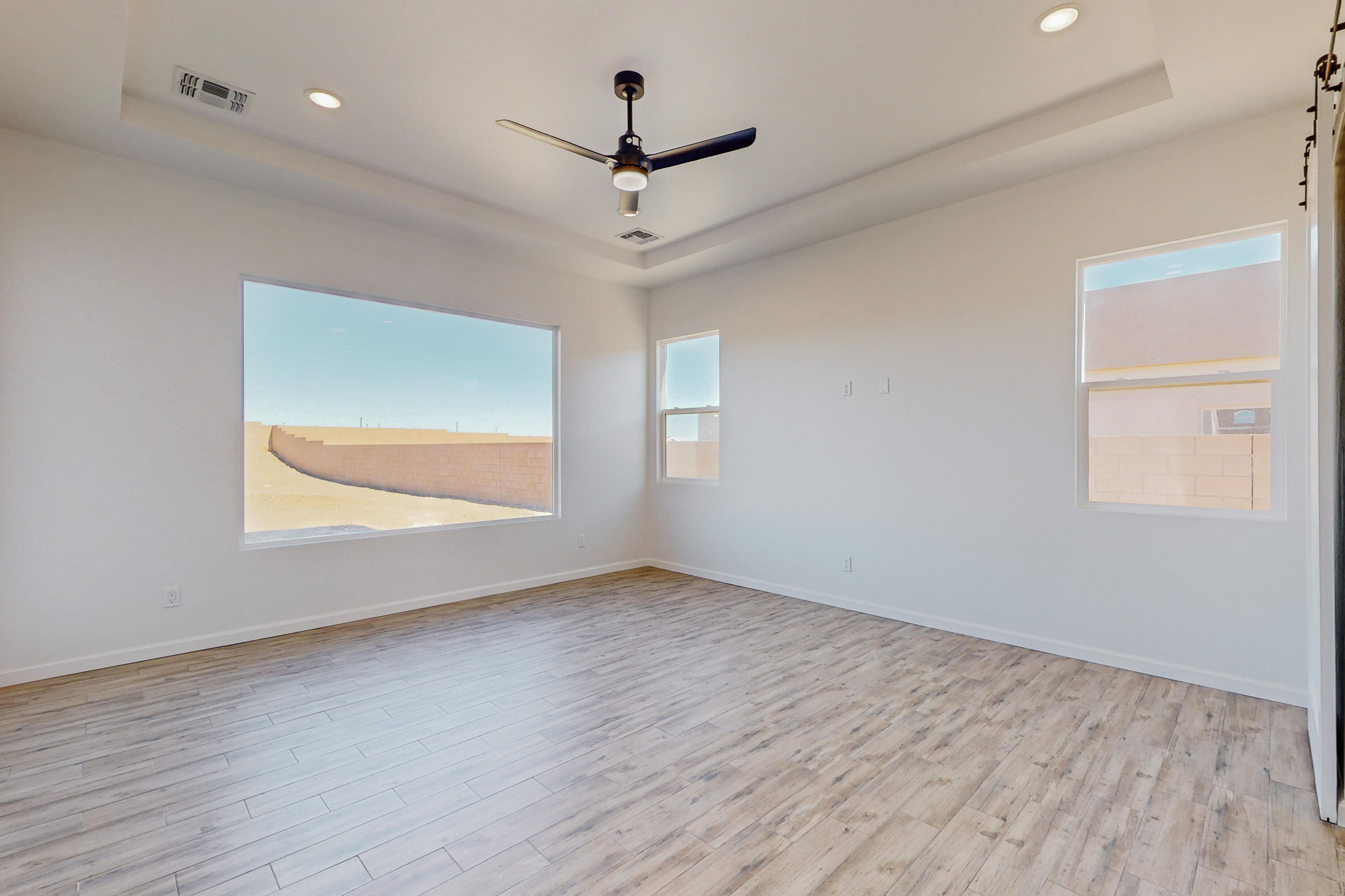 6713 Nacelle Road NE