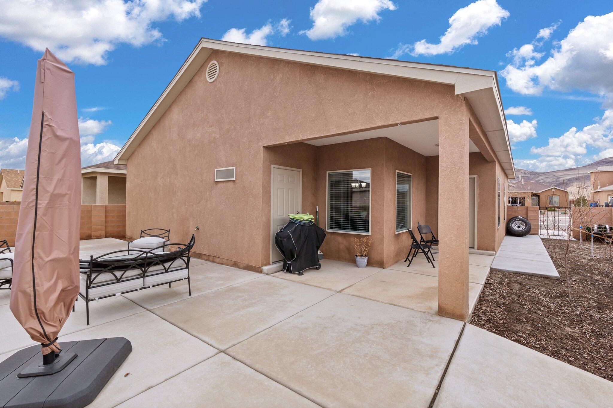 881 Firewheel Loop SW