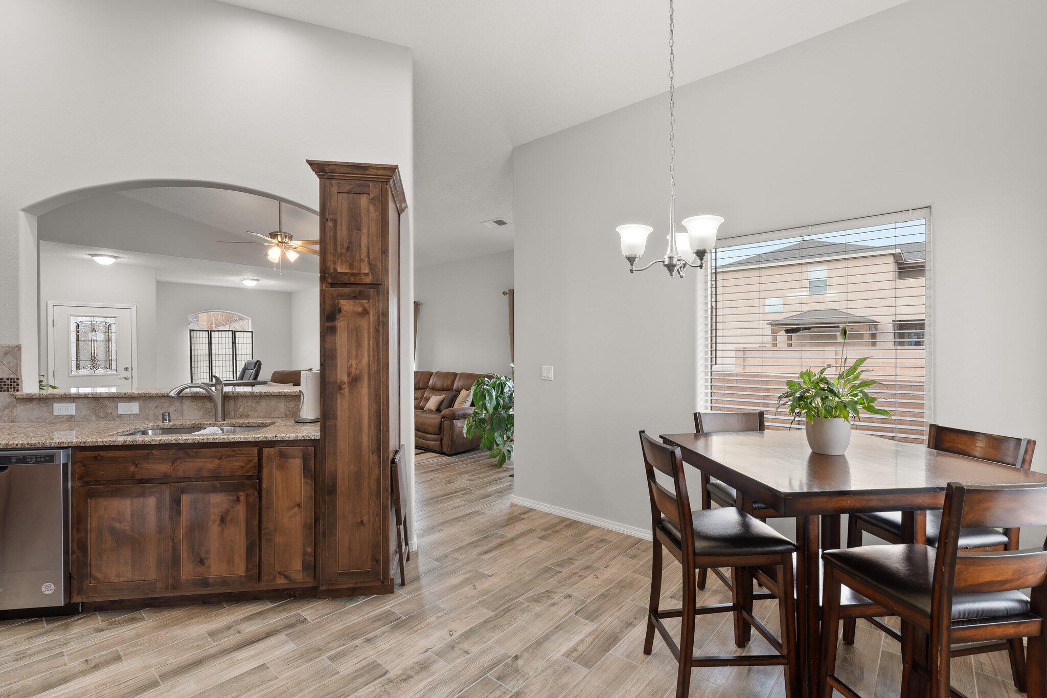 881 Firewheel Loop SW