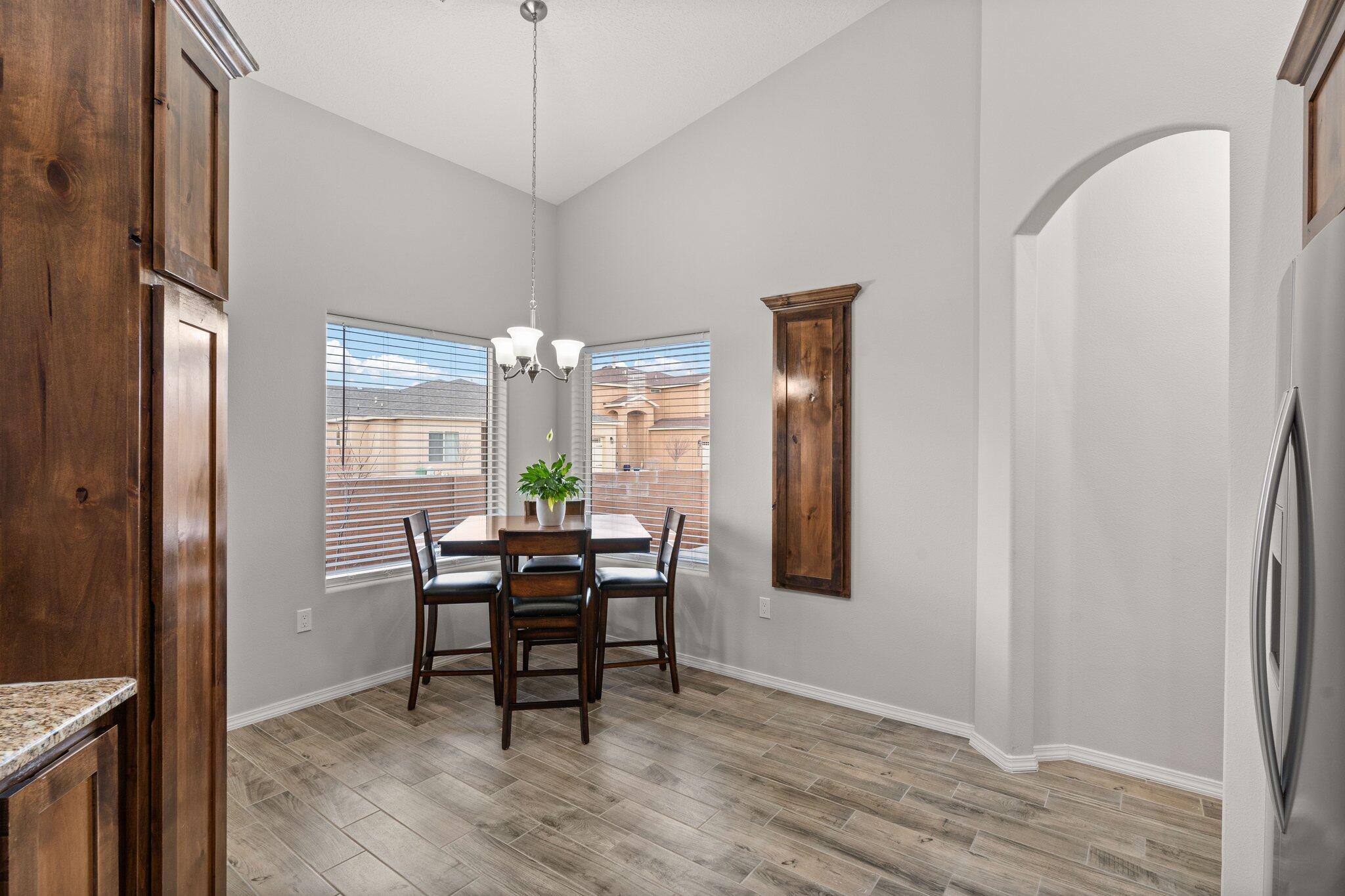 881 Firewheel Loop SW