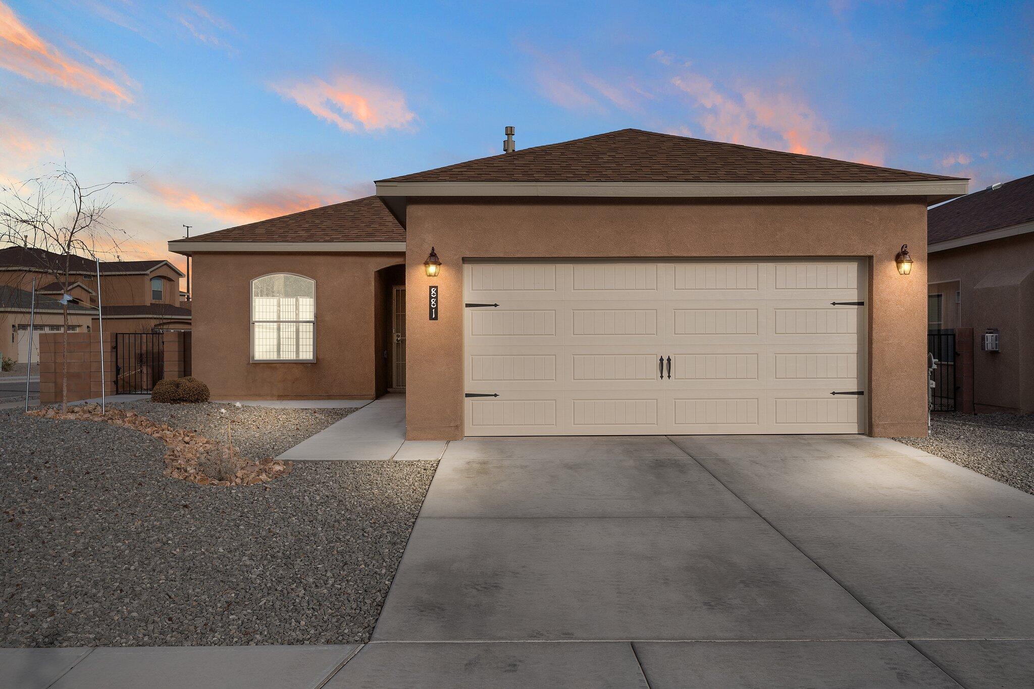 881 Firewheel Loop SW