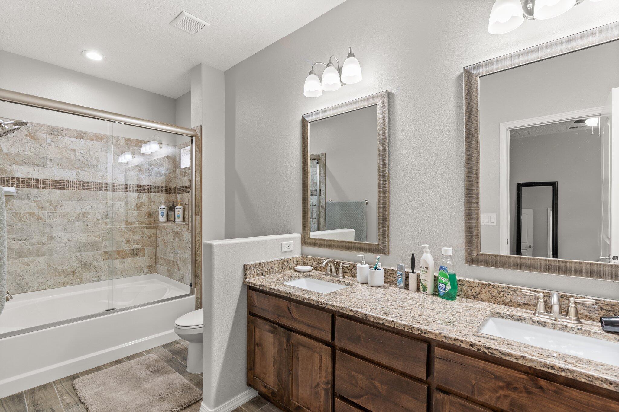 881 Firewheel Loop SW