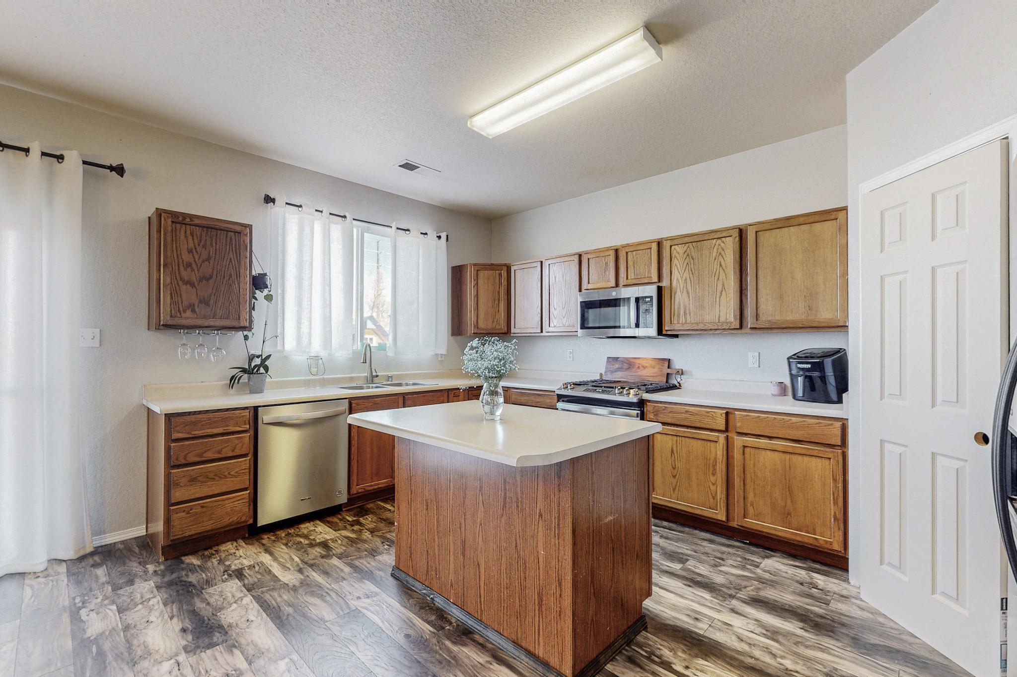 2511 Clear Sky Street SW