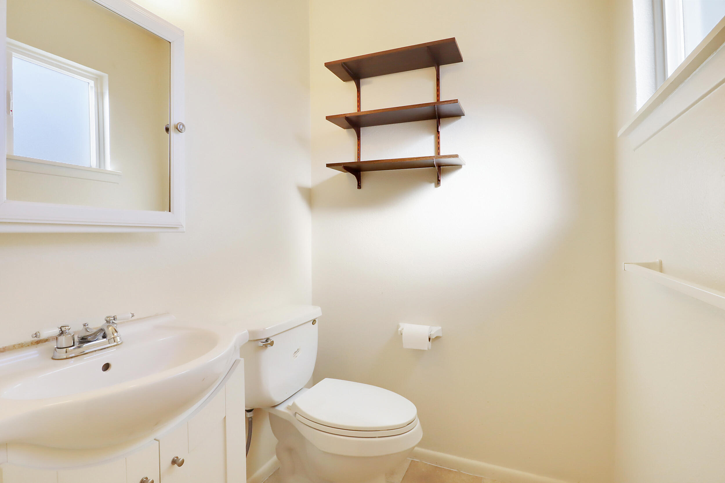 12504 Nambe Avenue NE