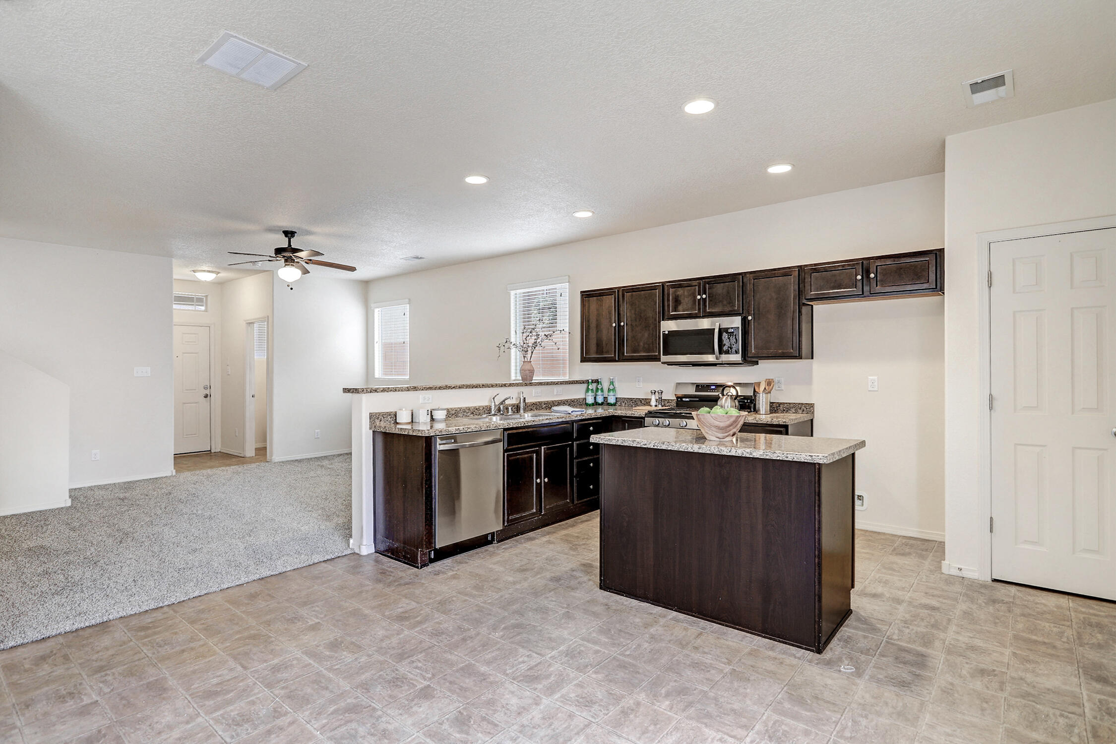 10645 Microlith Road SW