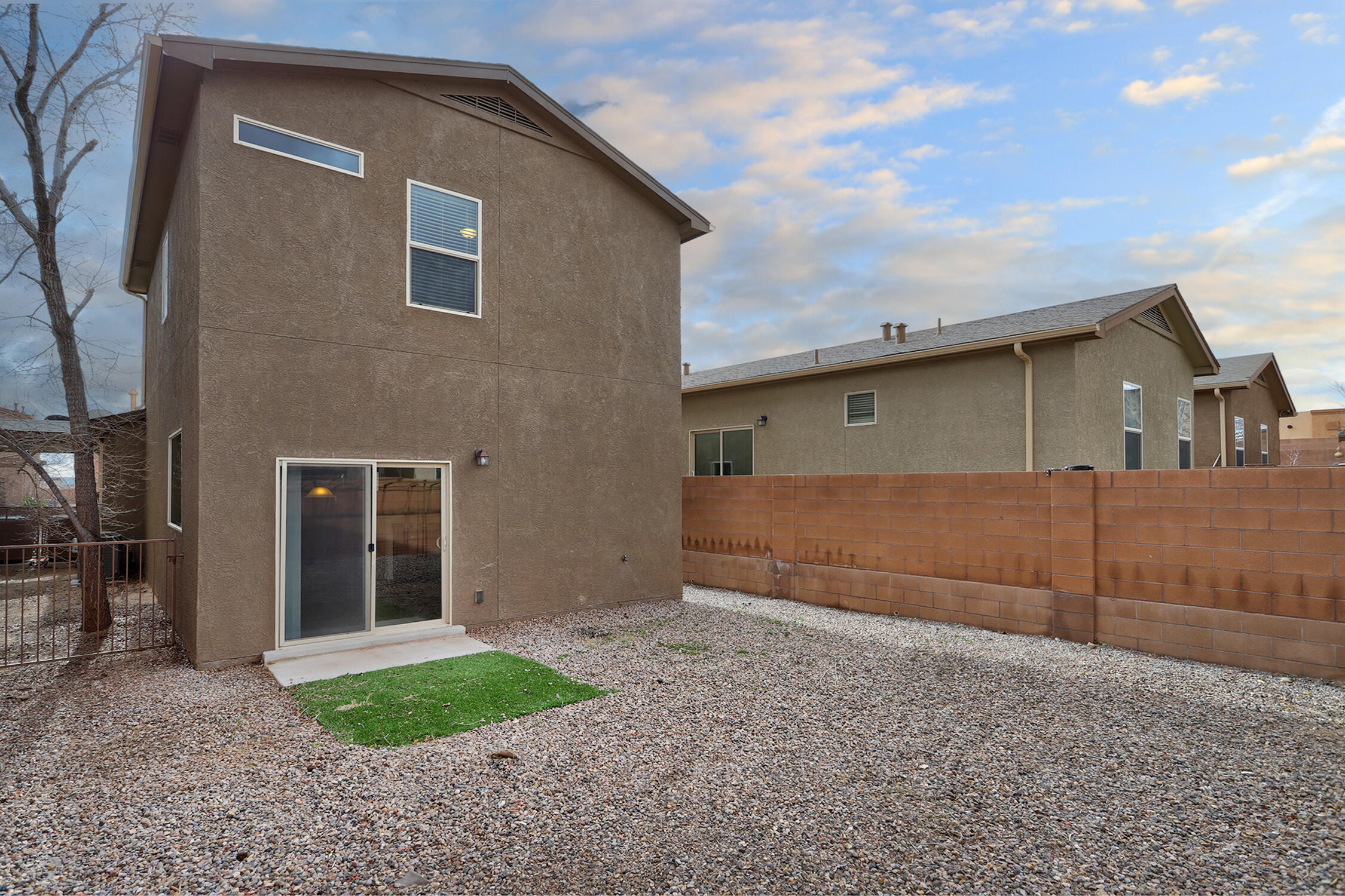 10645 Microlith Road SW