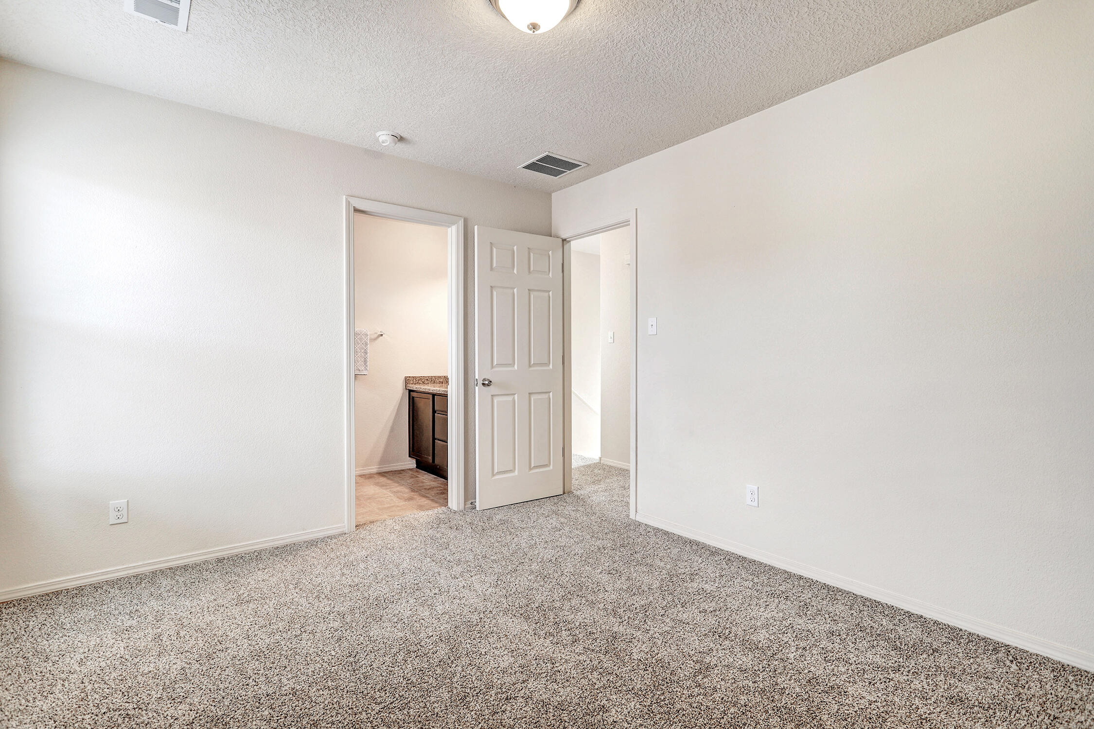 10645 Microlith Road SW