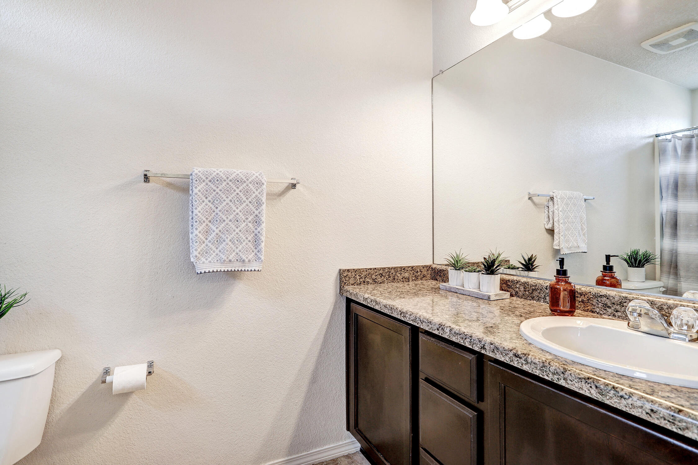 10645 Microlith Road SW