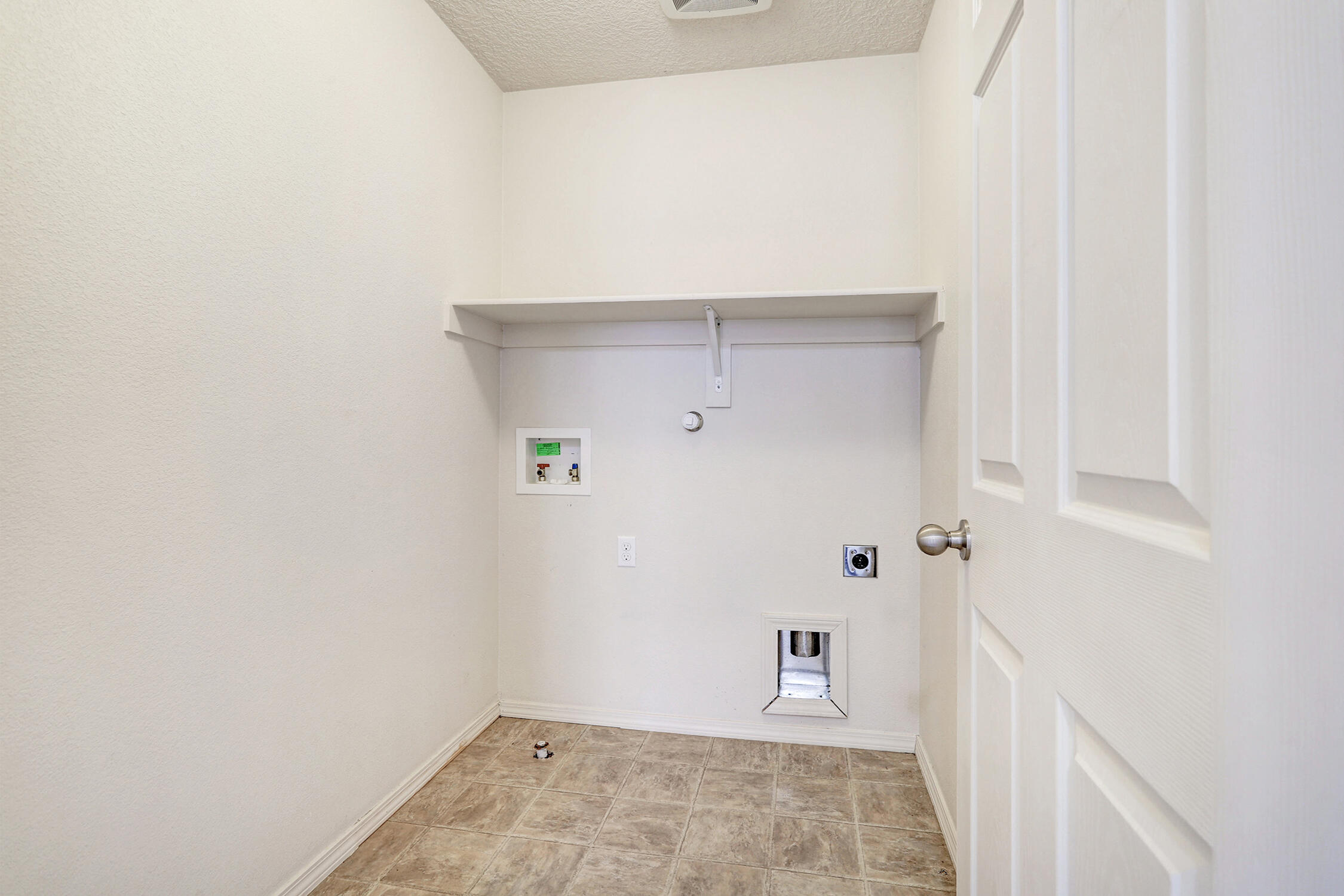 10645 Microlith Road SW