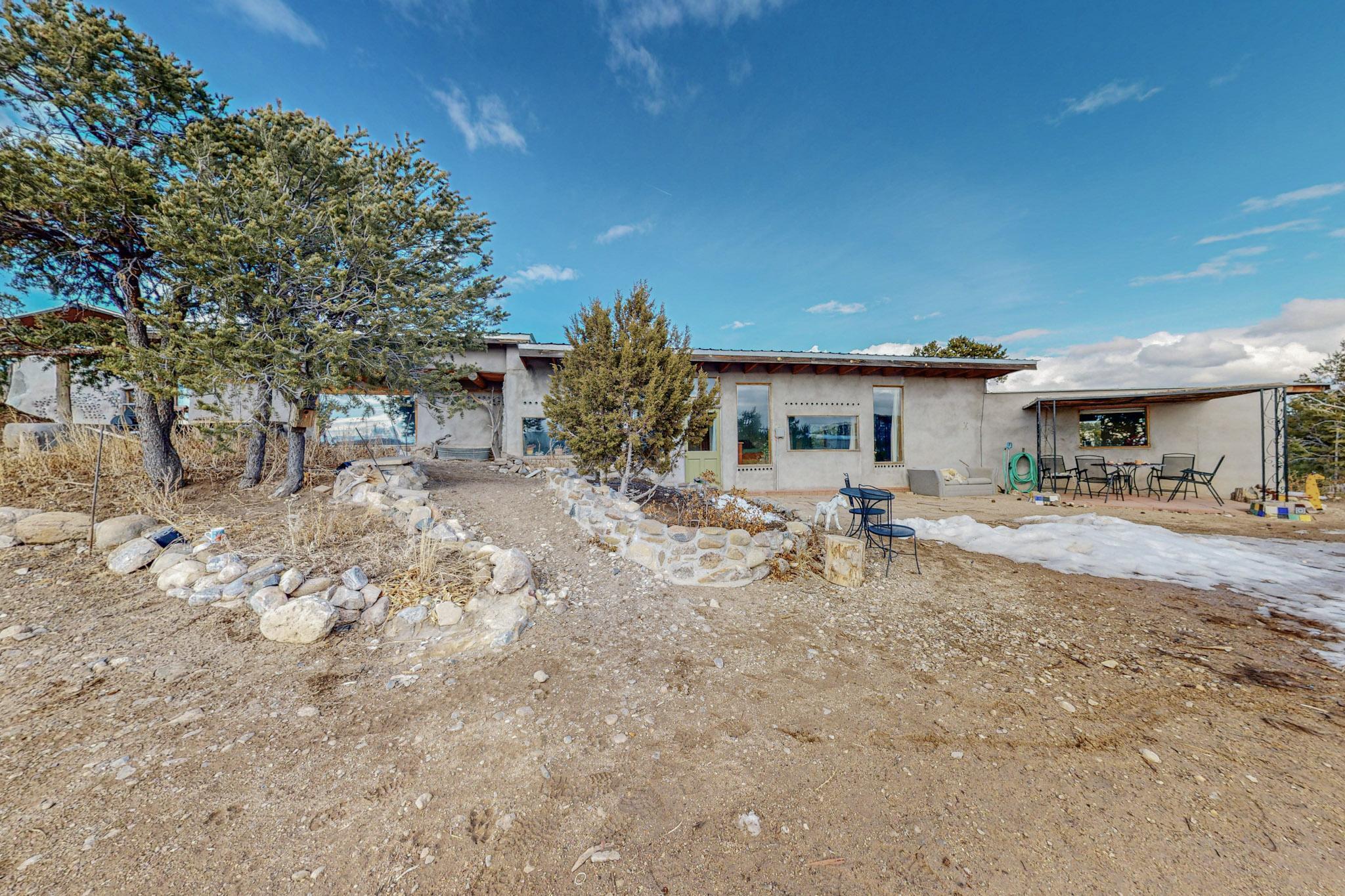 271 Vallecitos Road