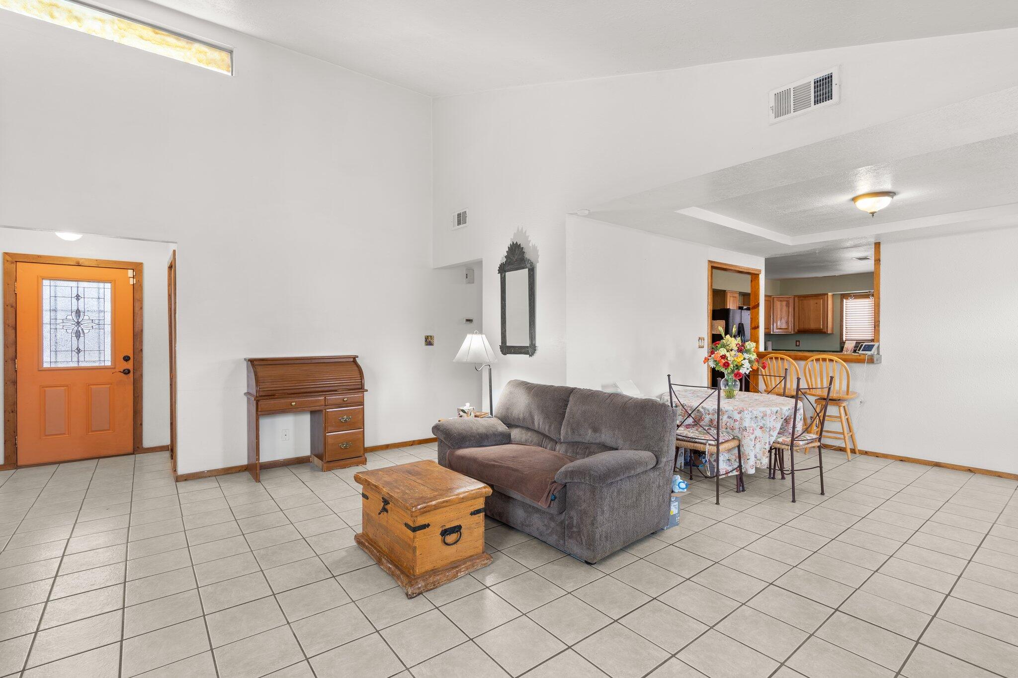 660 Stagecoach Road SE