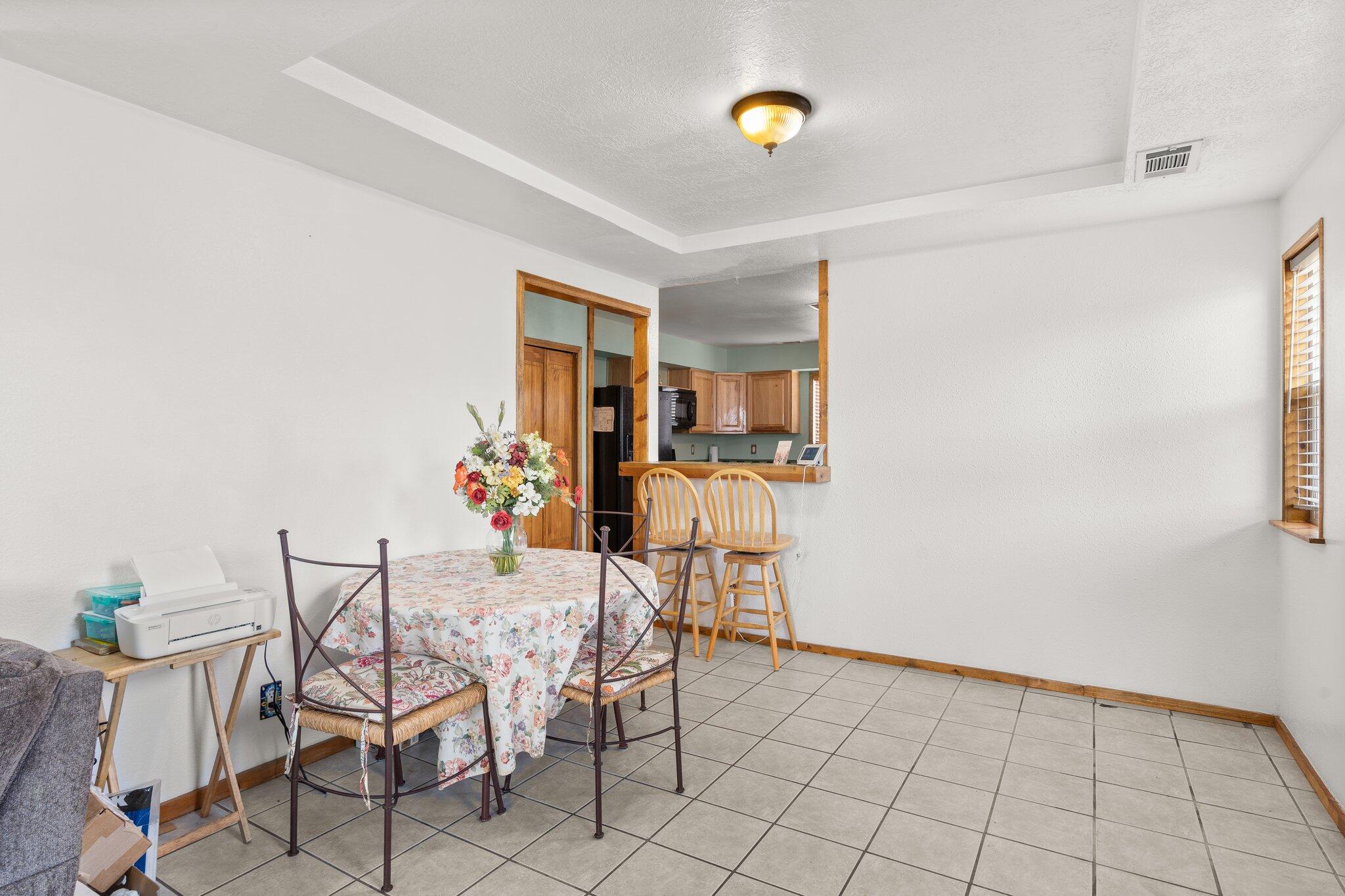 660 Stagecoach Road SE