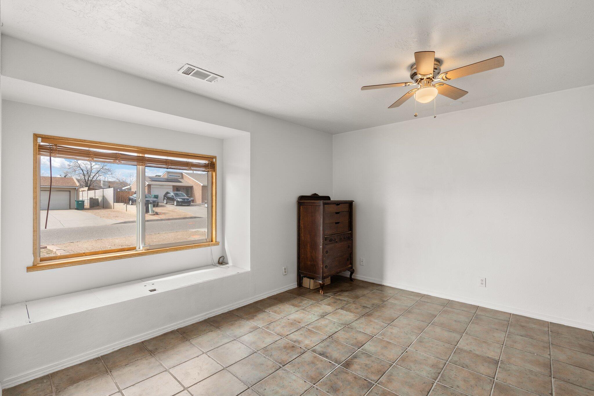 660 Stagecoach Road SE