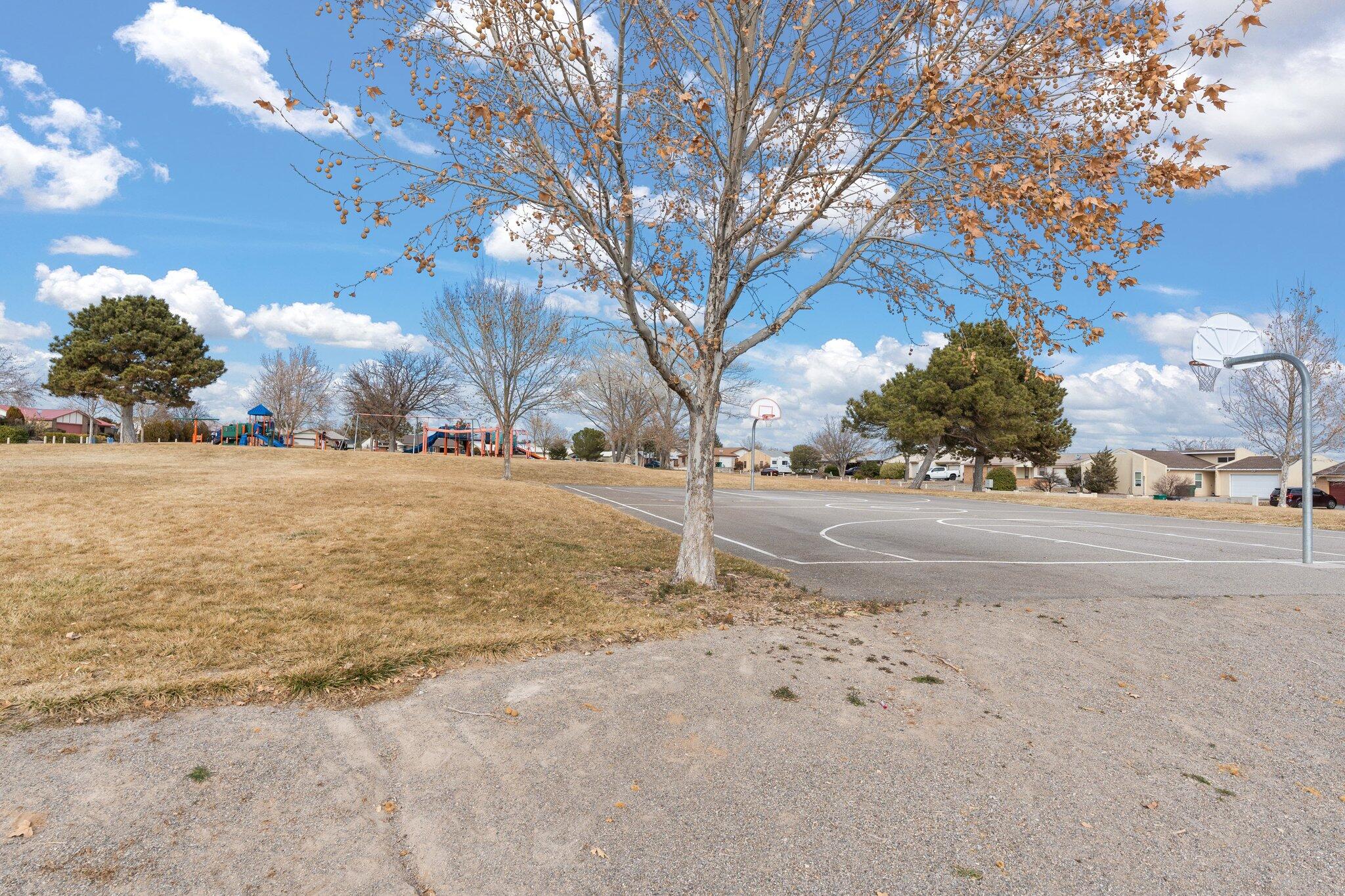 660 Stagecoach Road SE