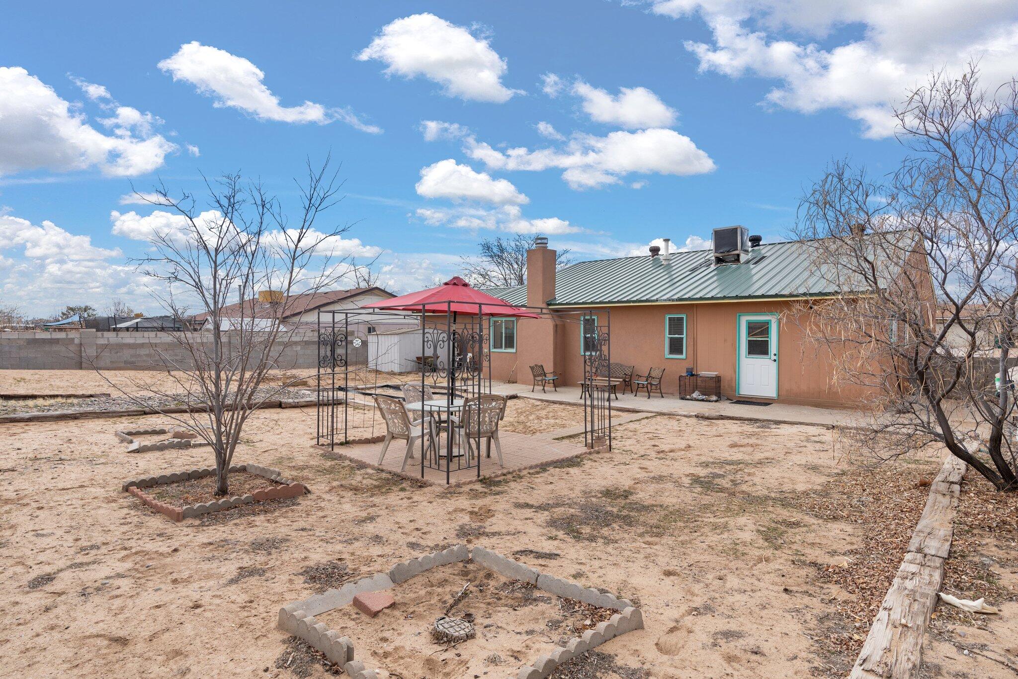 660 Stagecoach Road SE