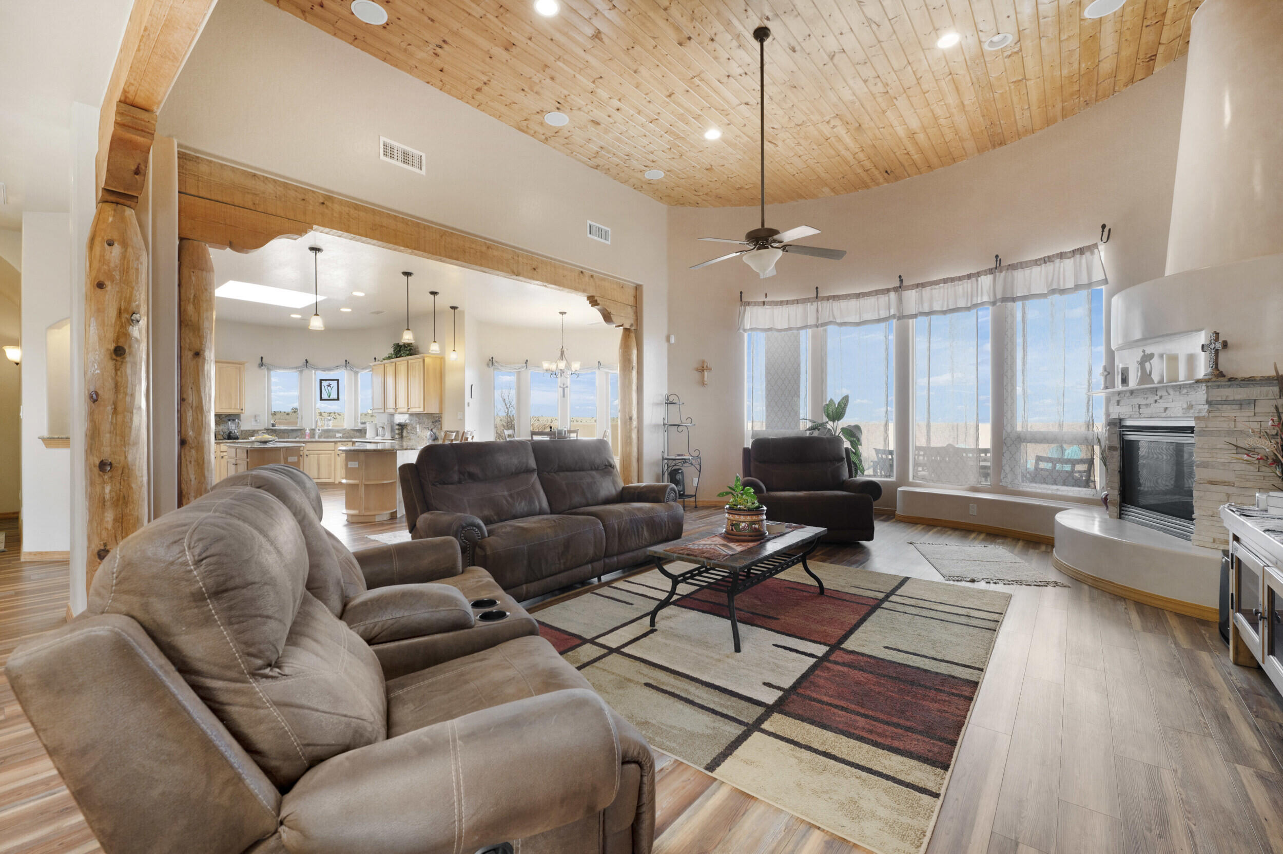 16 Lindsey Lane Lane