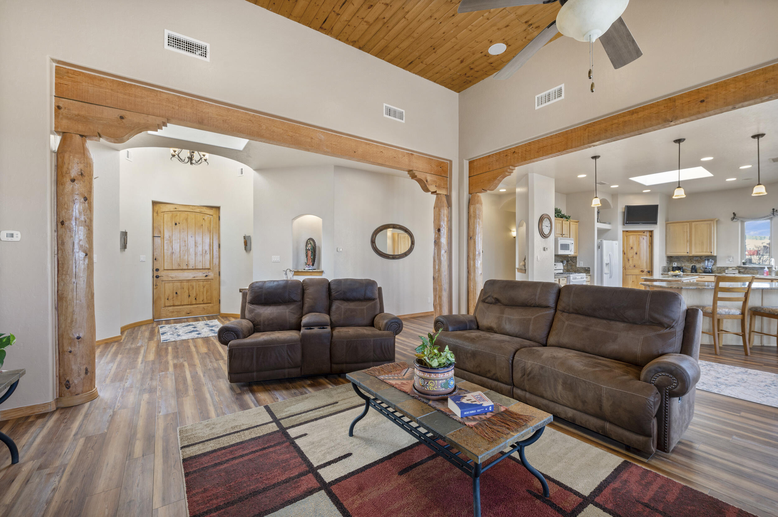 16 Lindsey Lane Lane