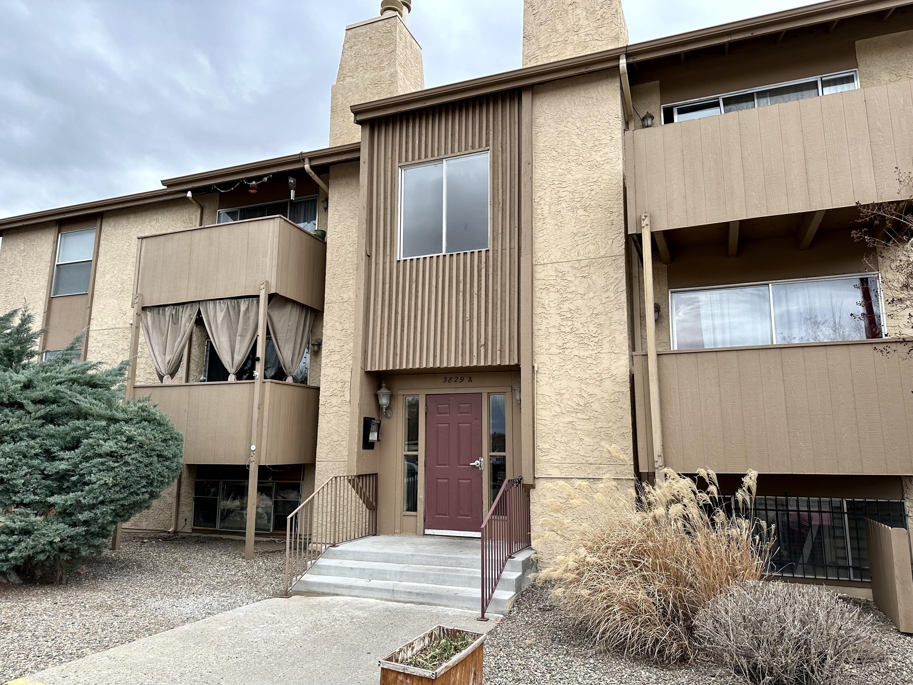 3829 Montgomery Boulevard NE 323