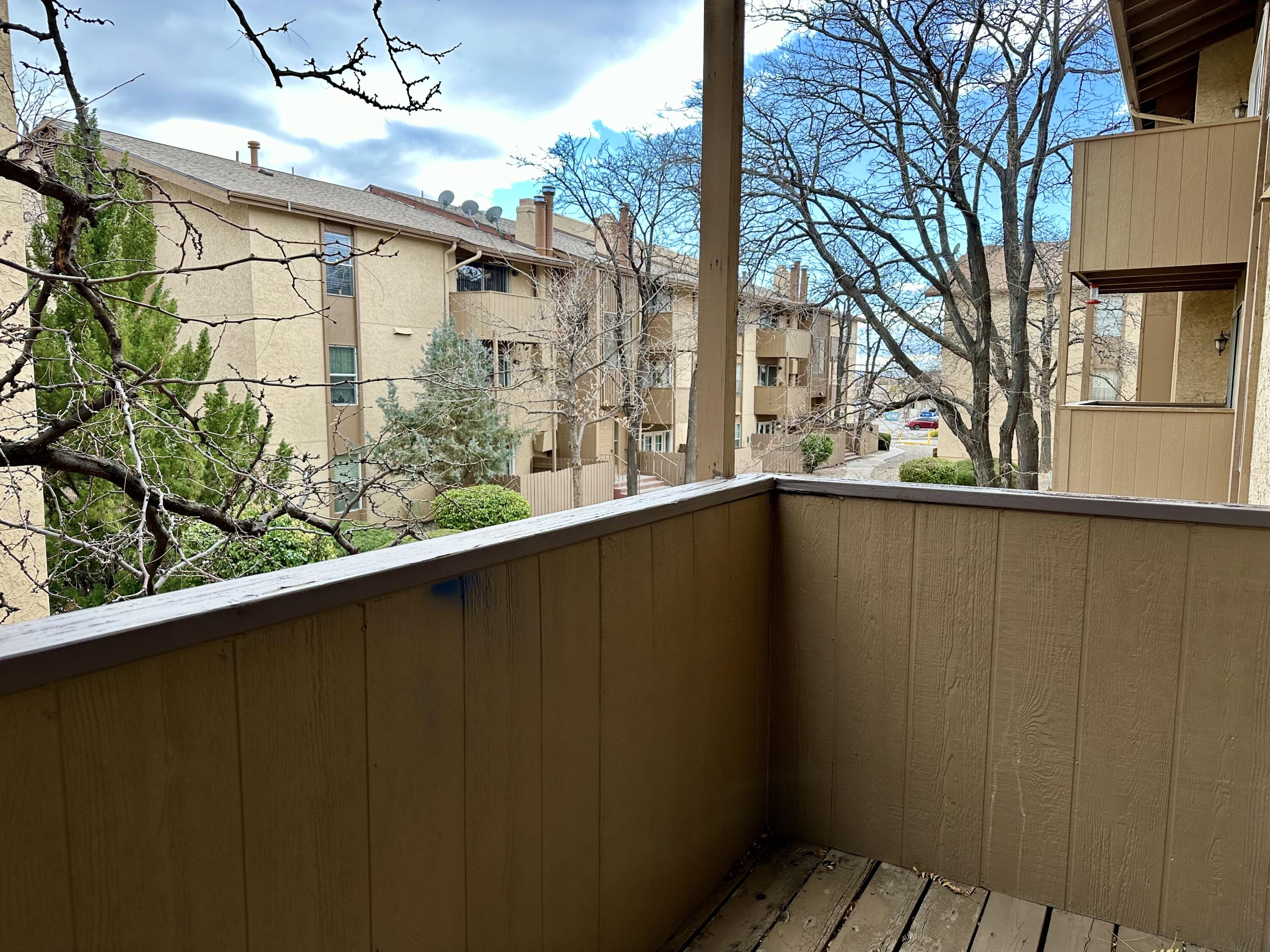 3829 Montgomery Boulevard NE 323