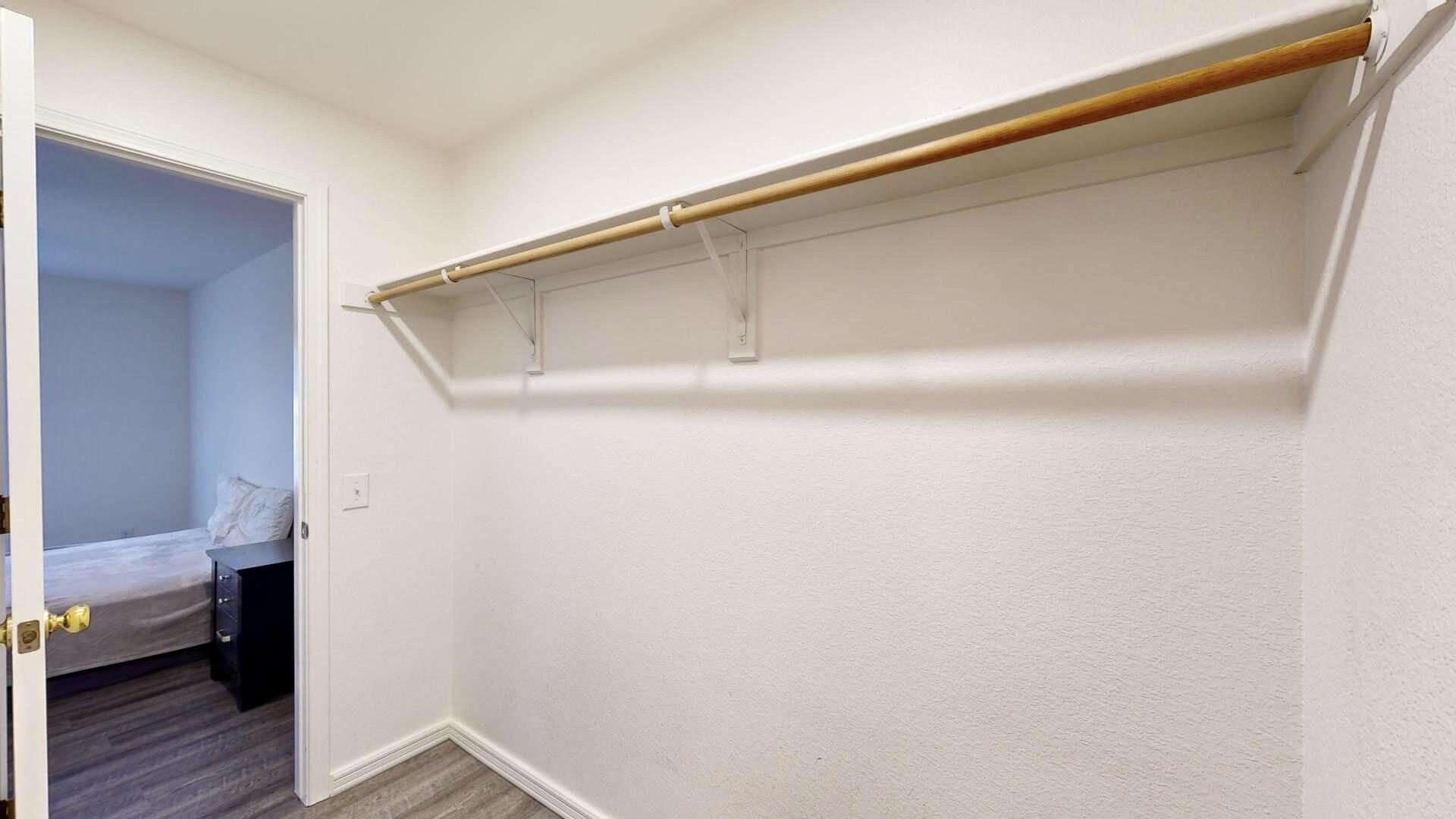 3829 Montgomery Boulevard NE 323