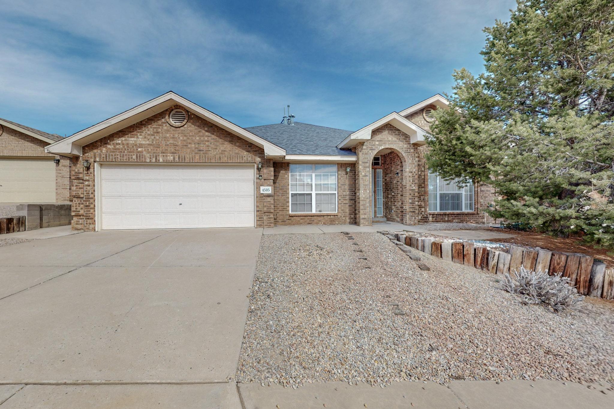 4505 Yucca Hills Court NW