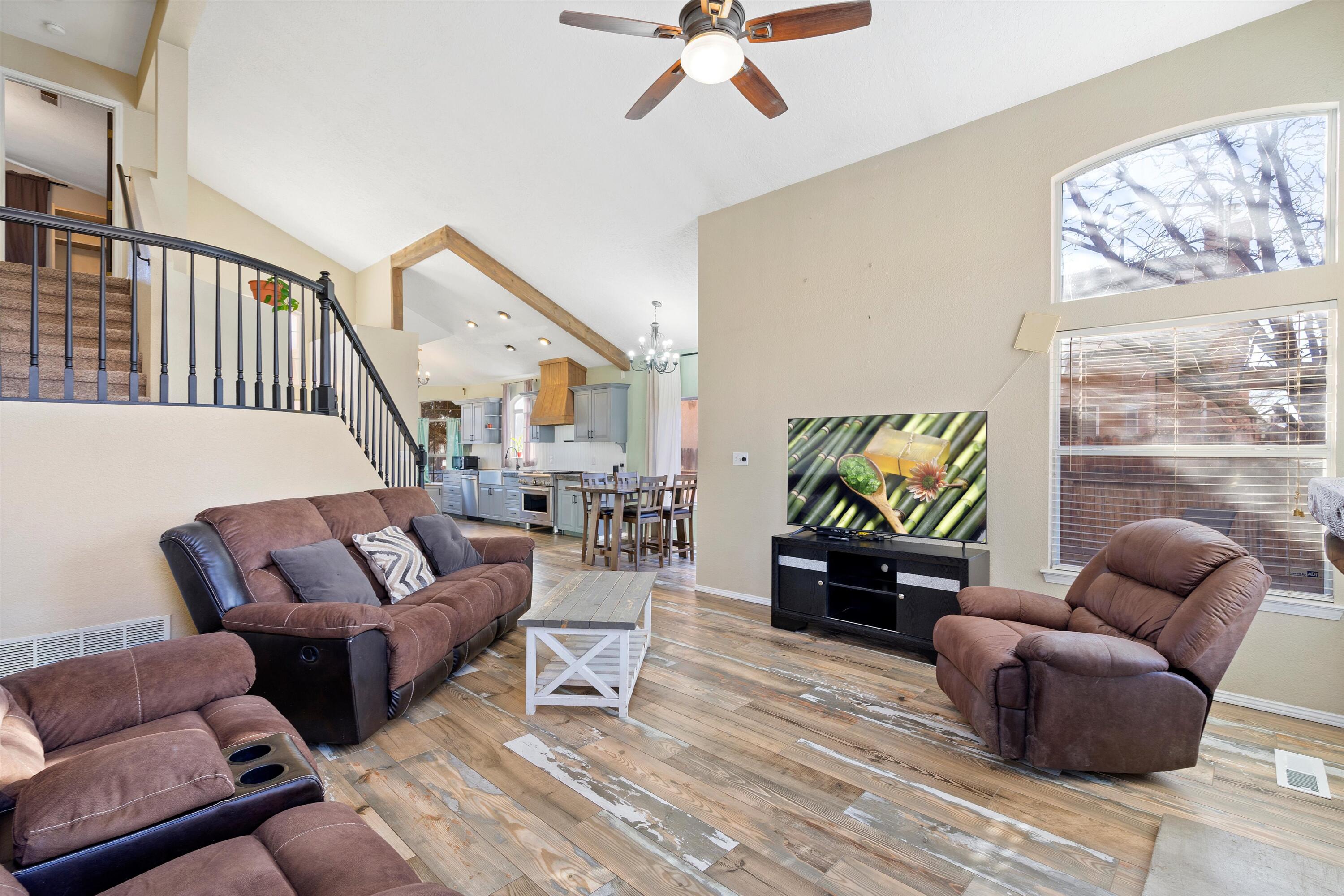 4805 Mesa Prieta Court NW