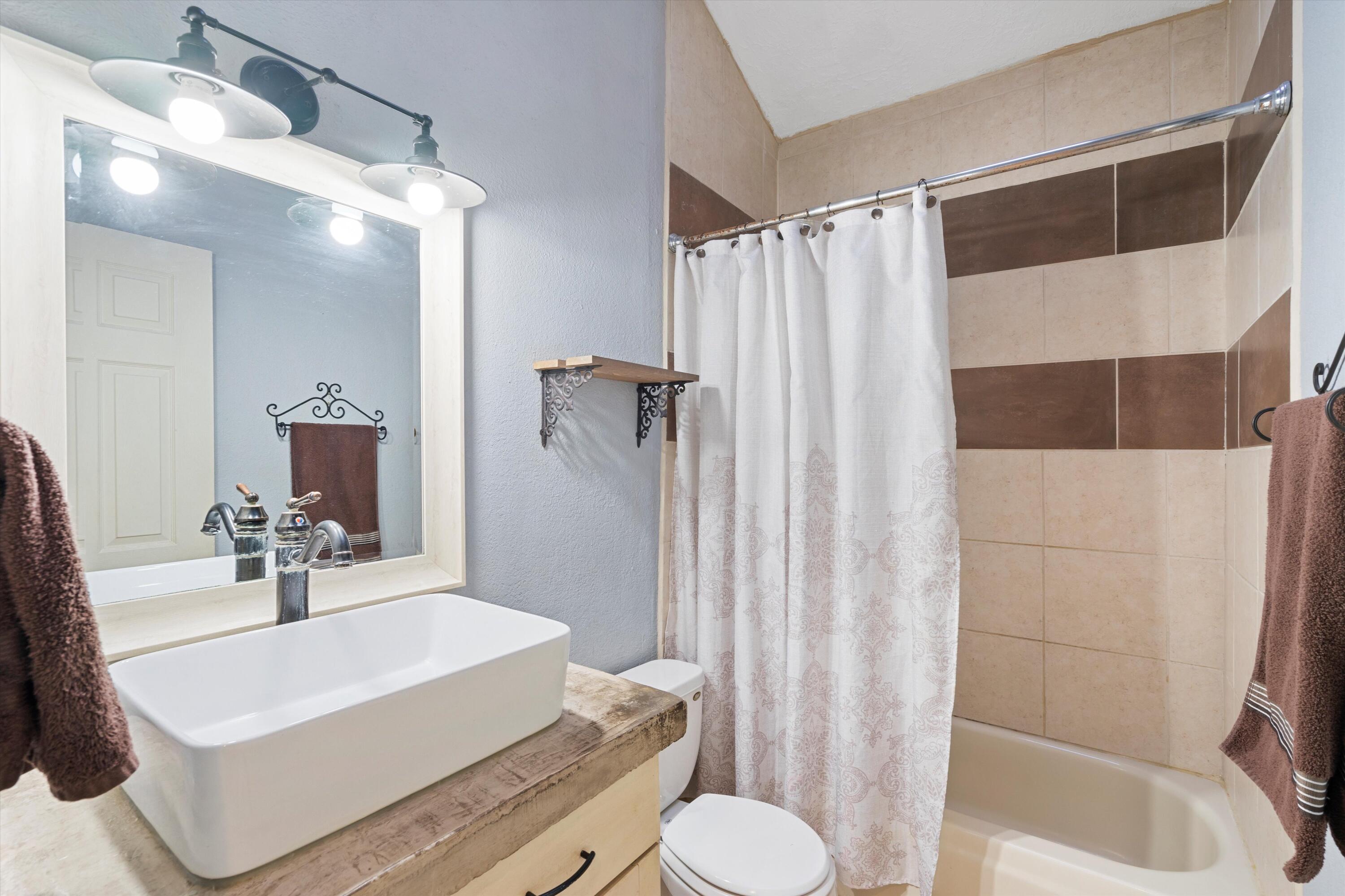 4805 Mesa Prieta Court NW