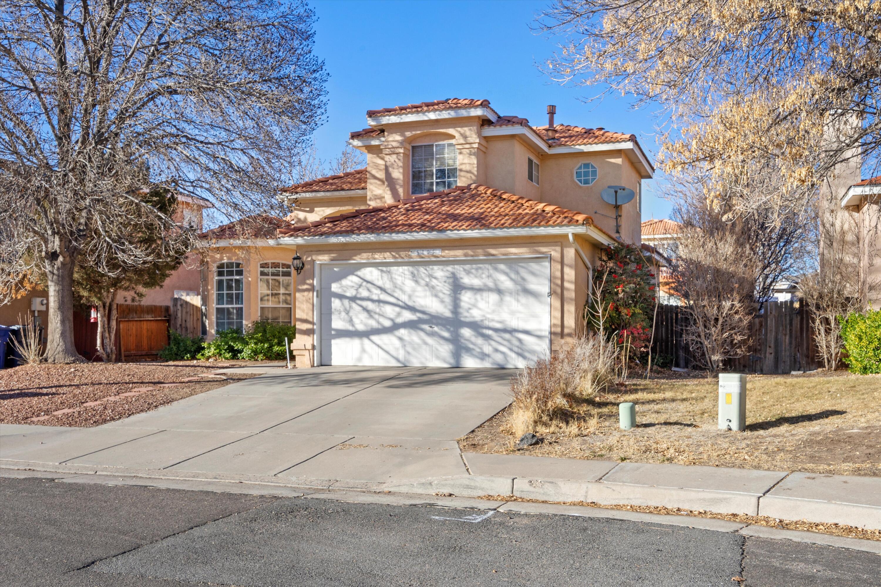 4805 Mesa Prieta Court NW