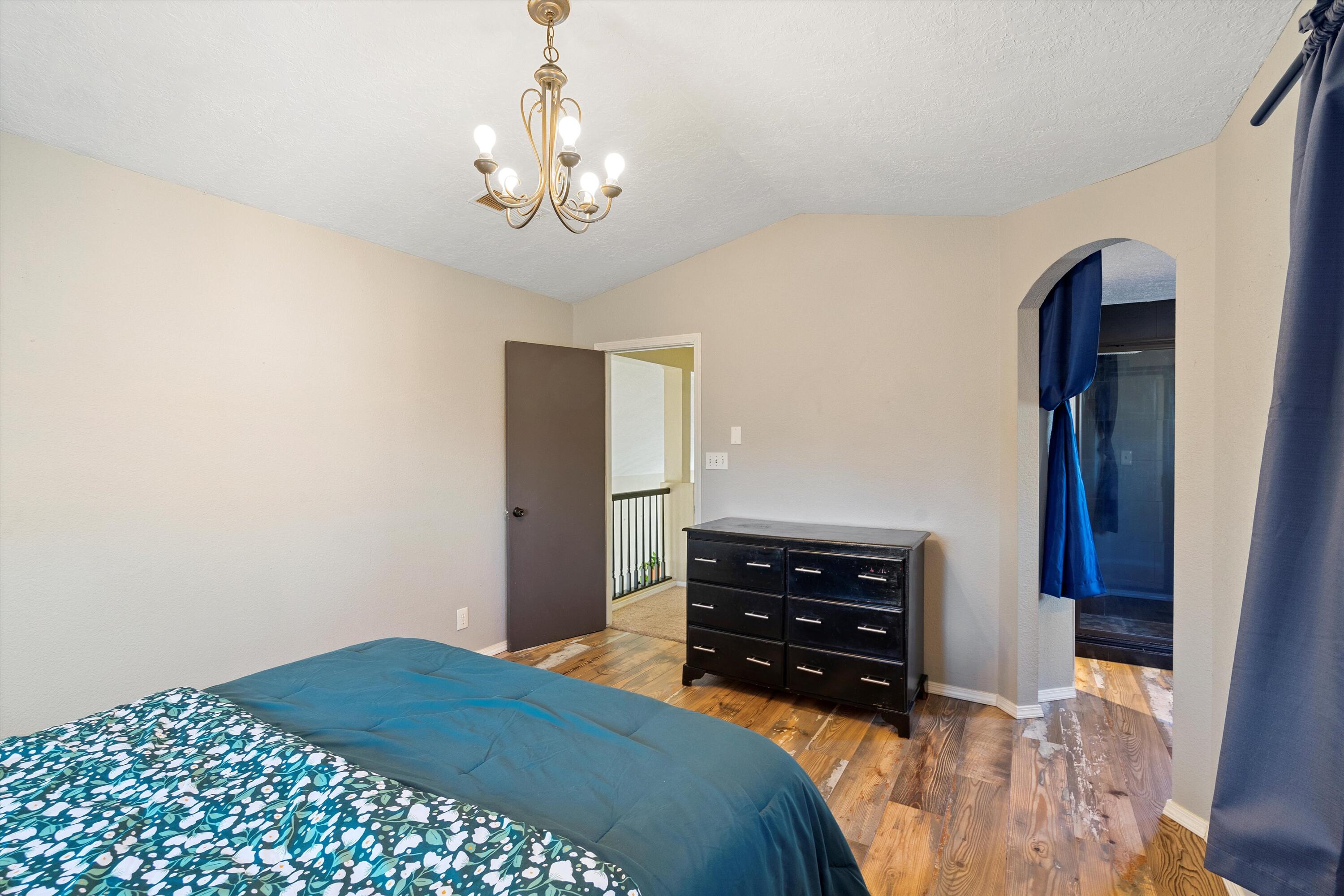 4805 Mesa Prieta Court NW