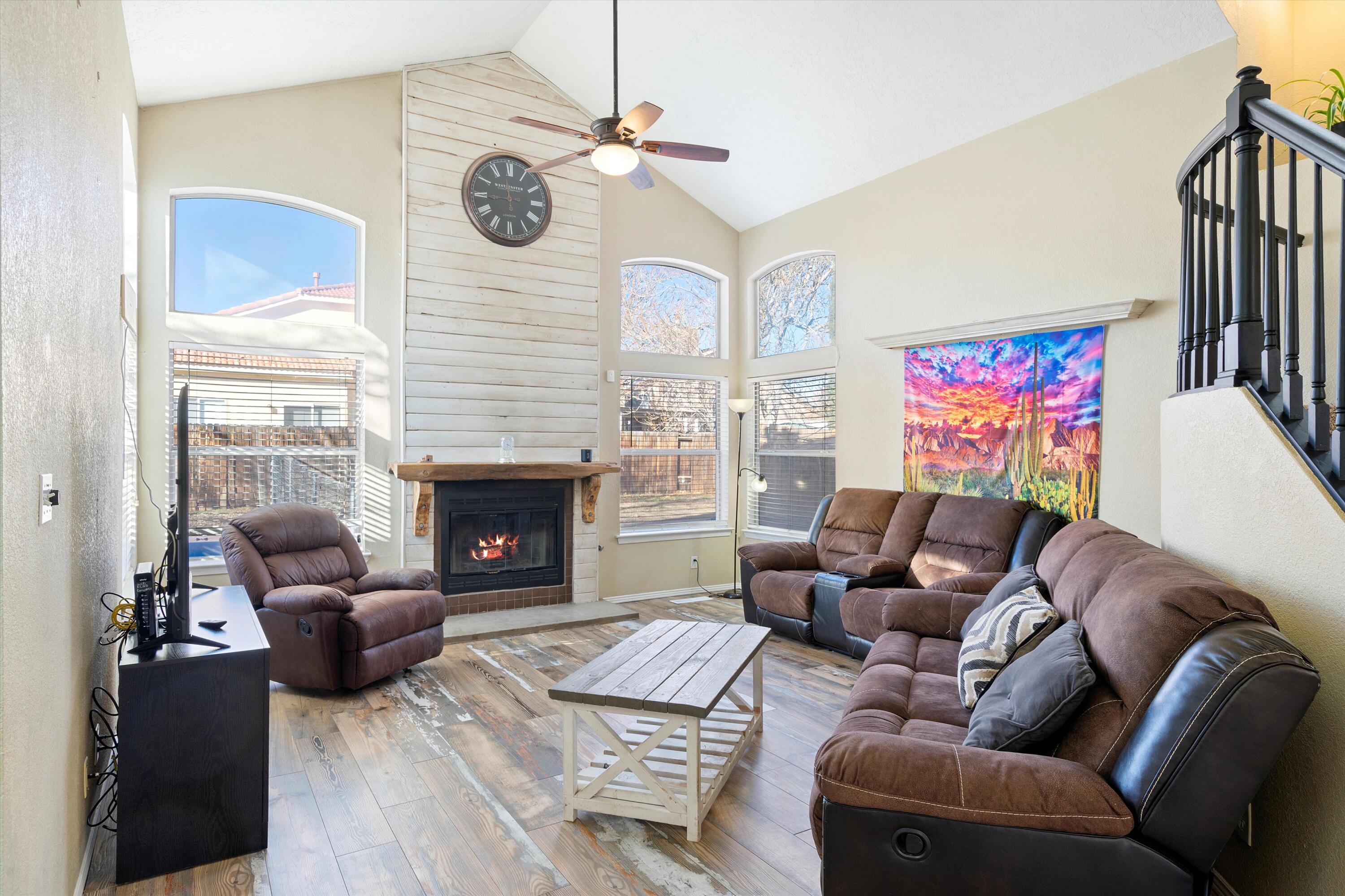 4805 Mesa Prieta Court NW