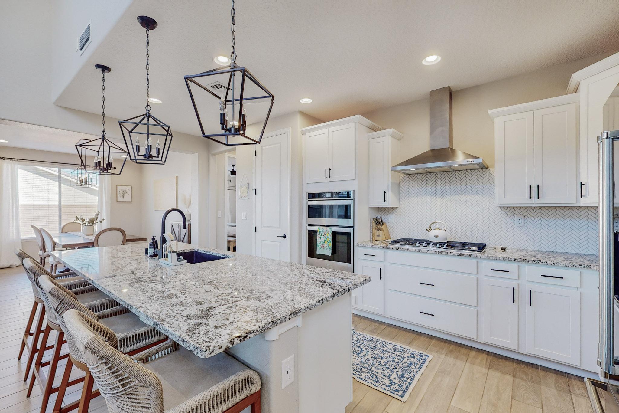 11423 Manzano Vista Avenue SE