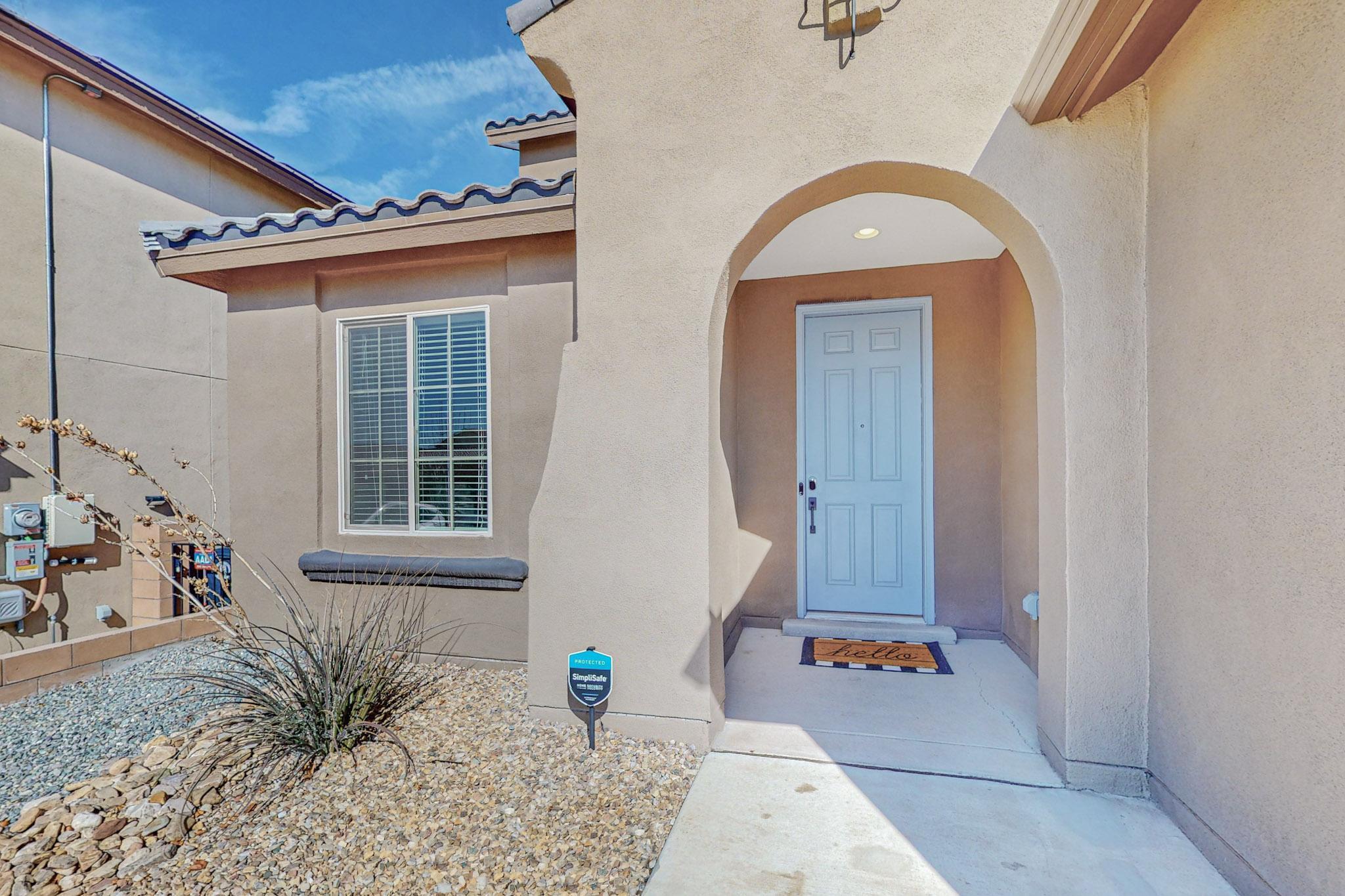 11423 Manzano Vista Avenue SE