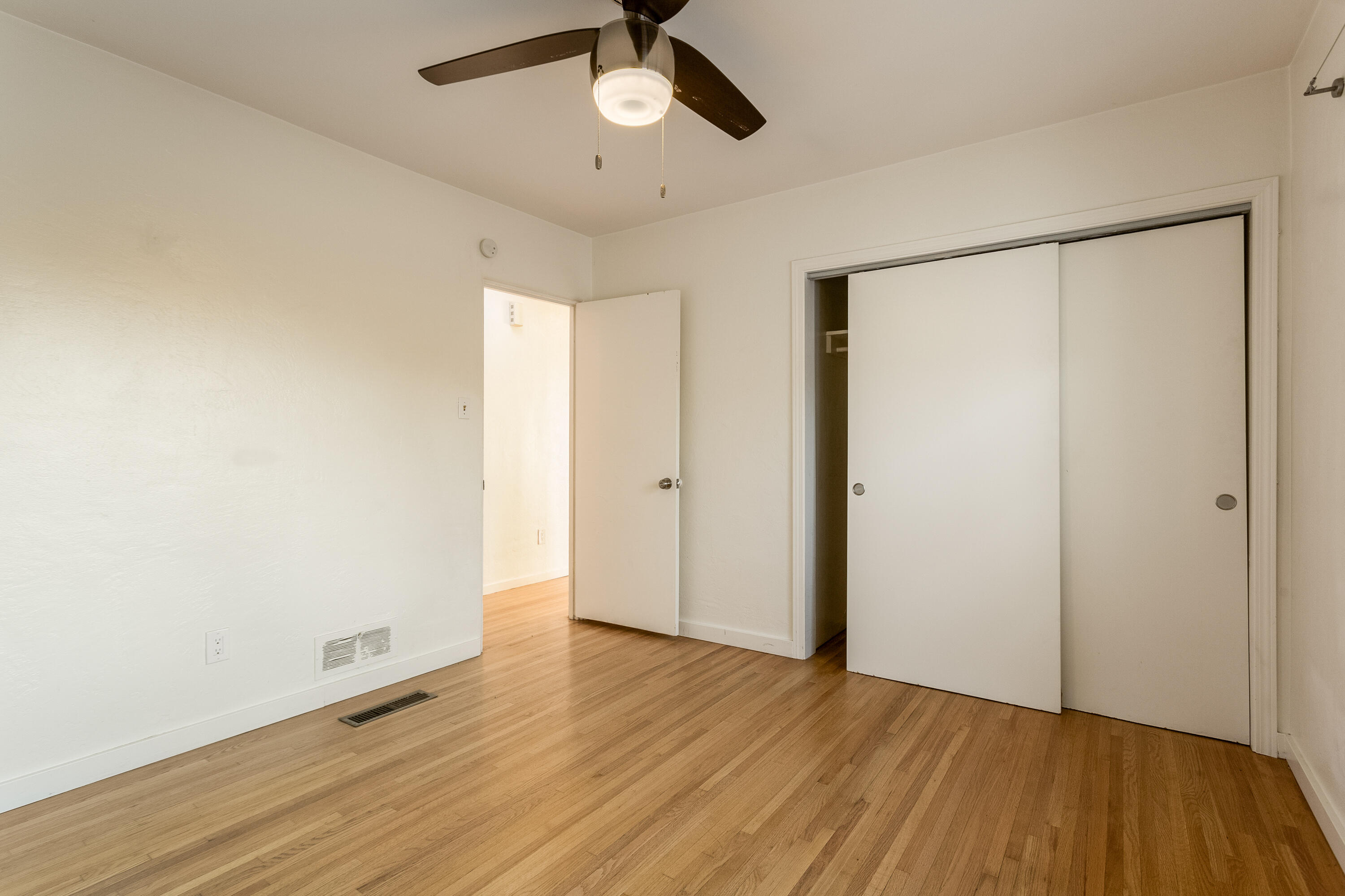 4611 Constitution Avenue NE