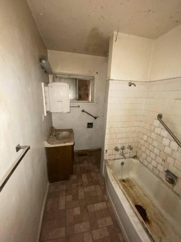 901 Princeton Drive SE