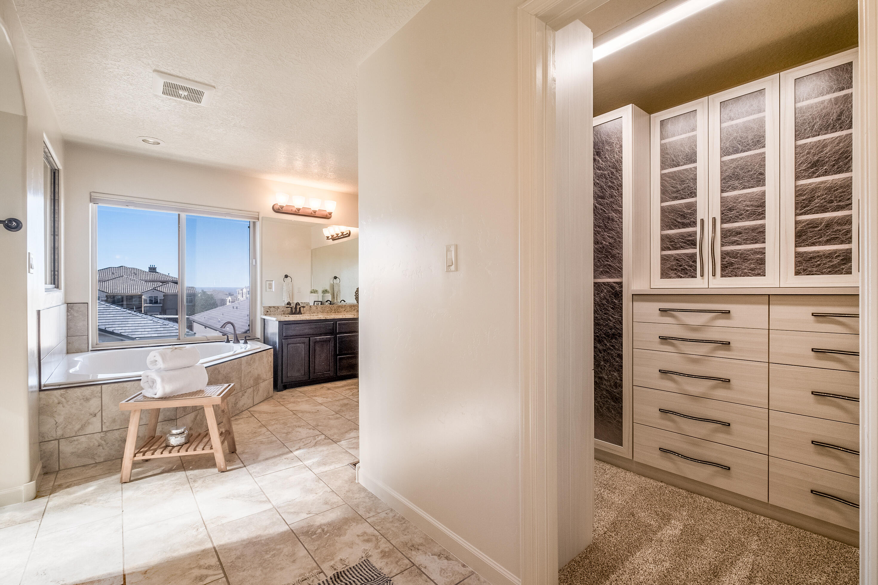 6900 Walnut Creek Road NE