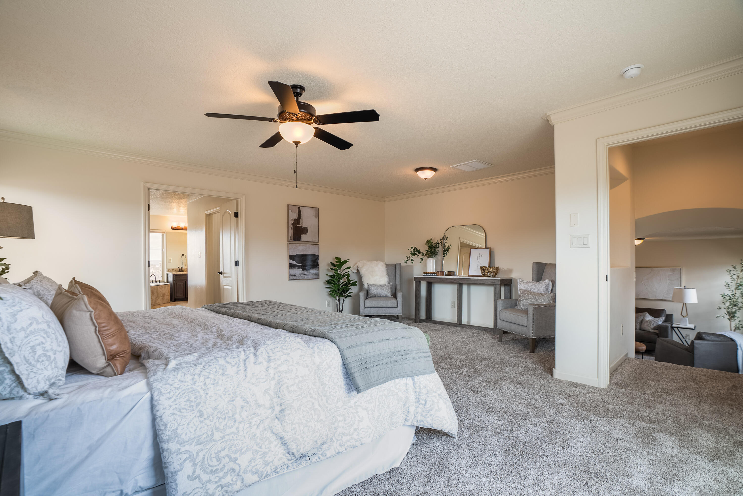 6900 Walnut Creek Road NE