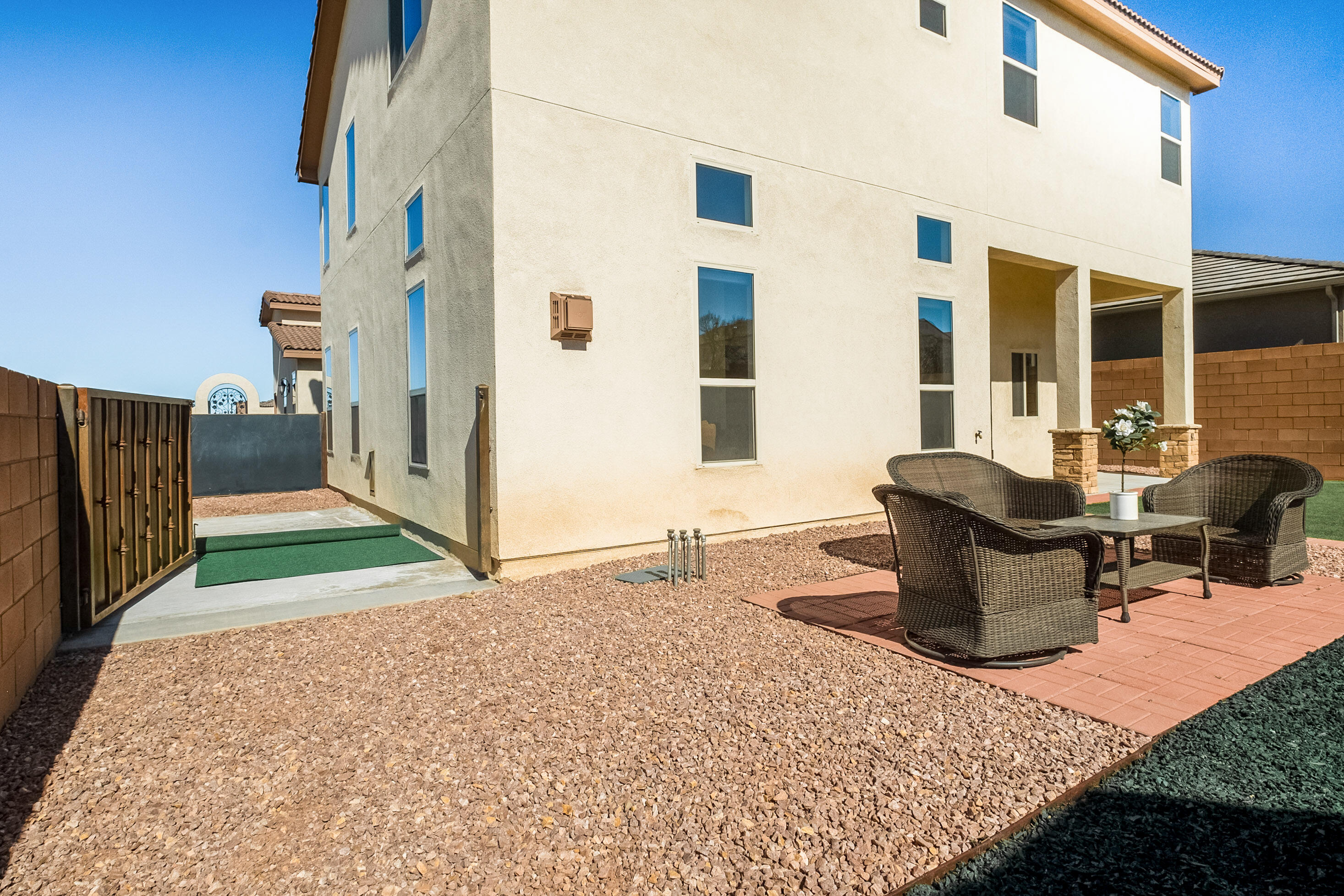 6900 Walnut Creek Road NE