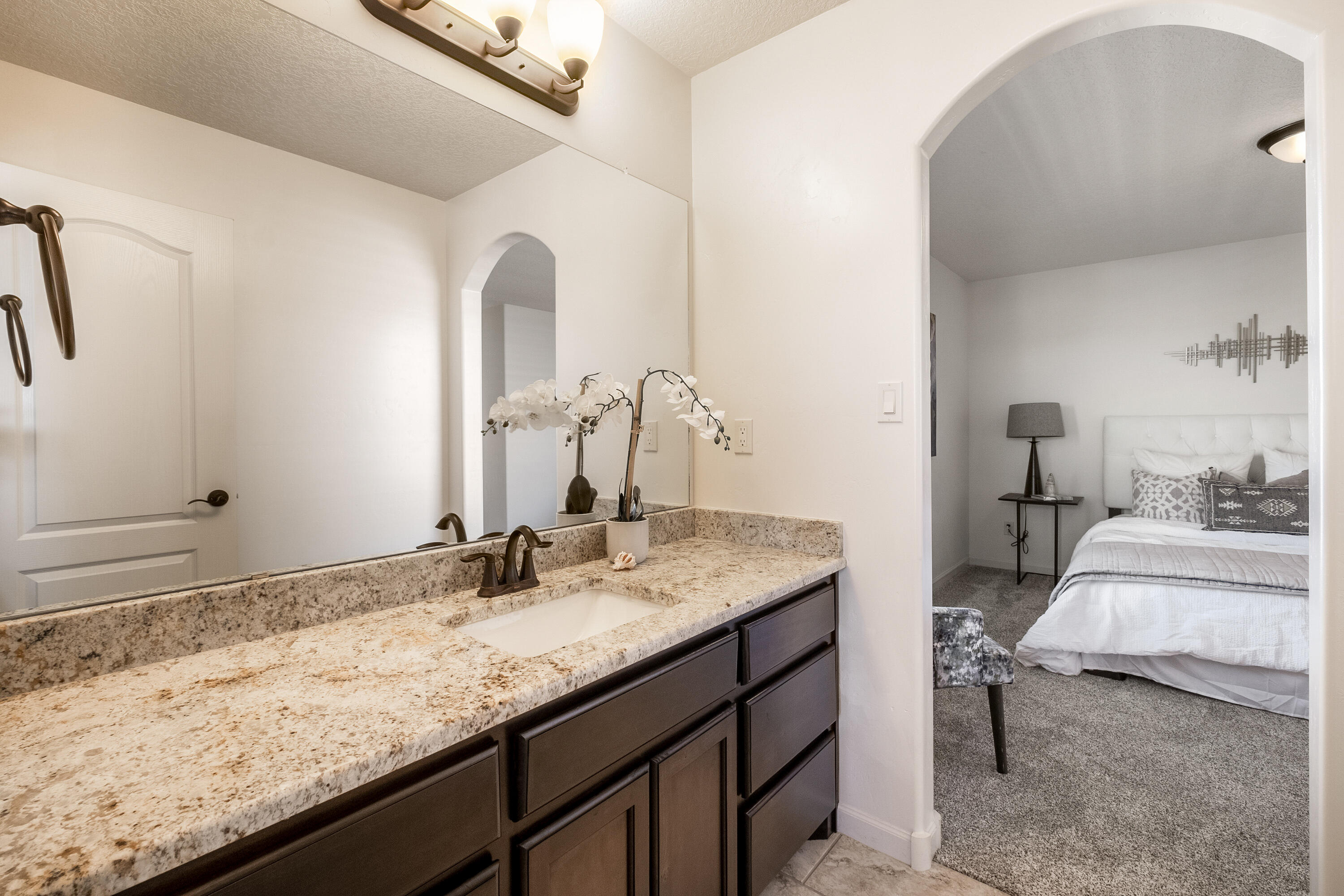 6900 Walnut Creek Road NE