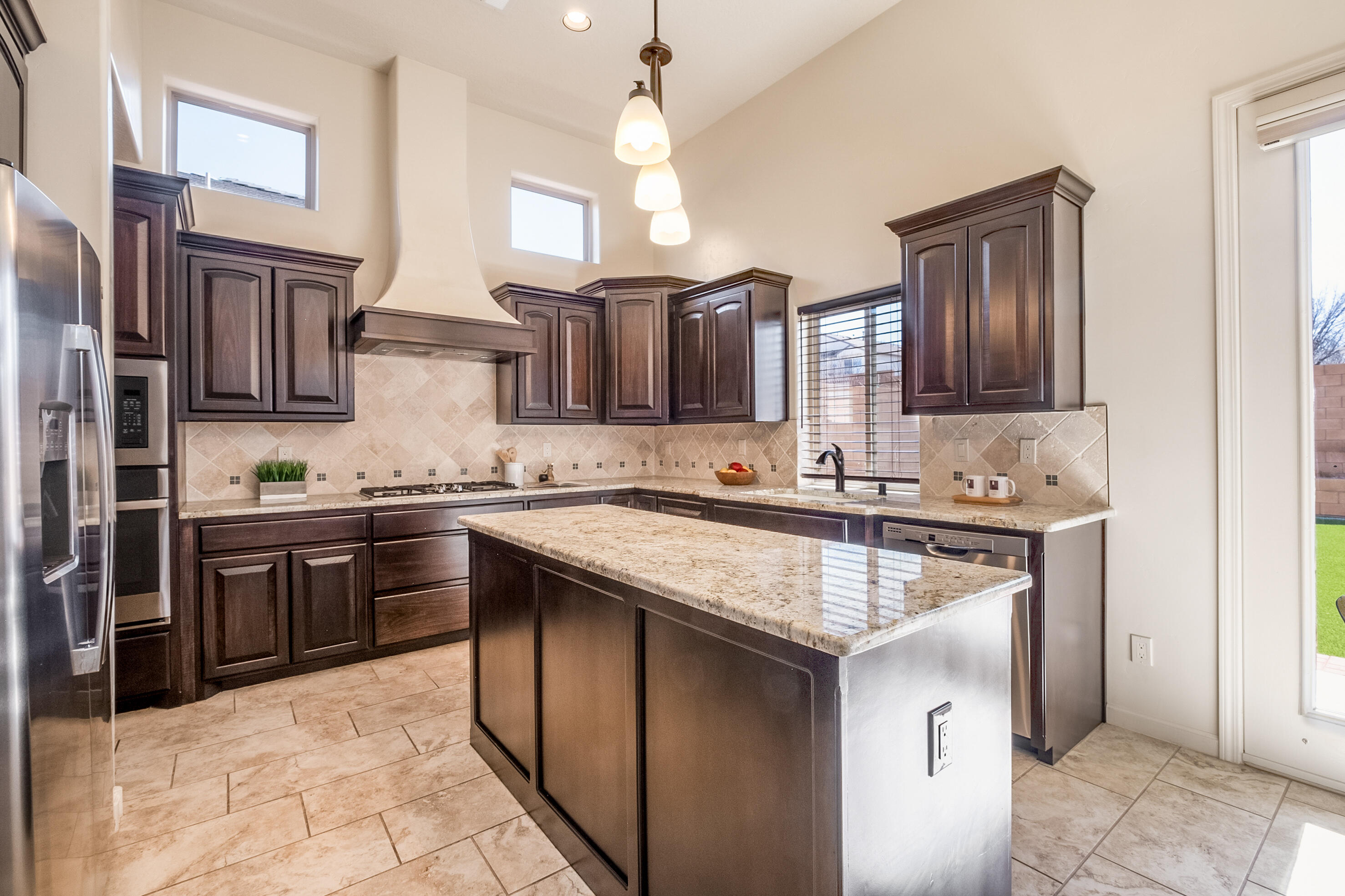 6900 Walnut Creek Road NE