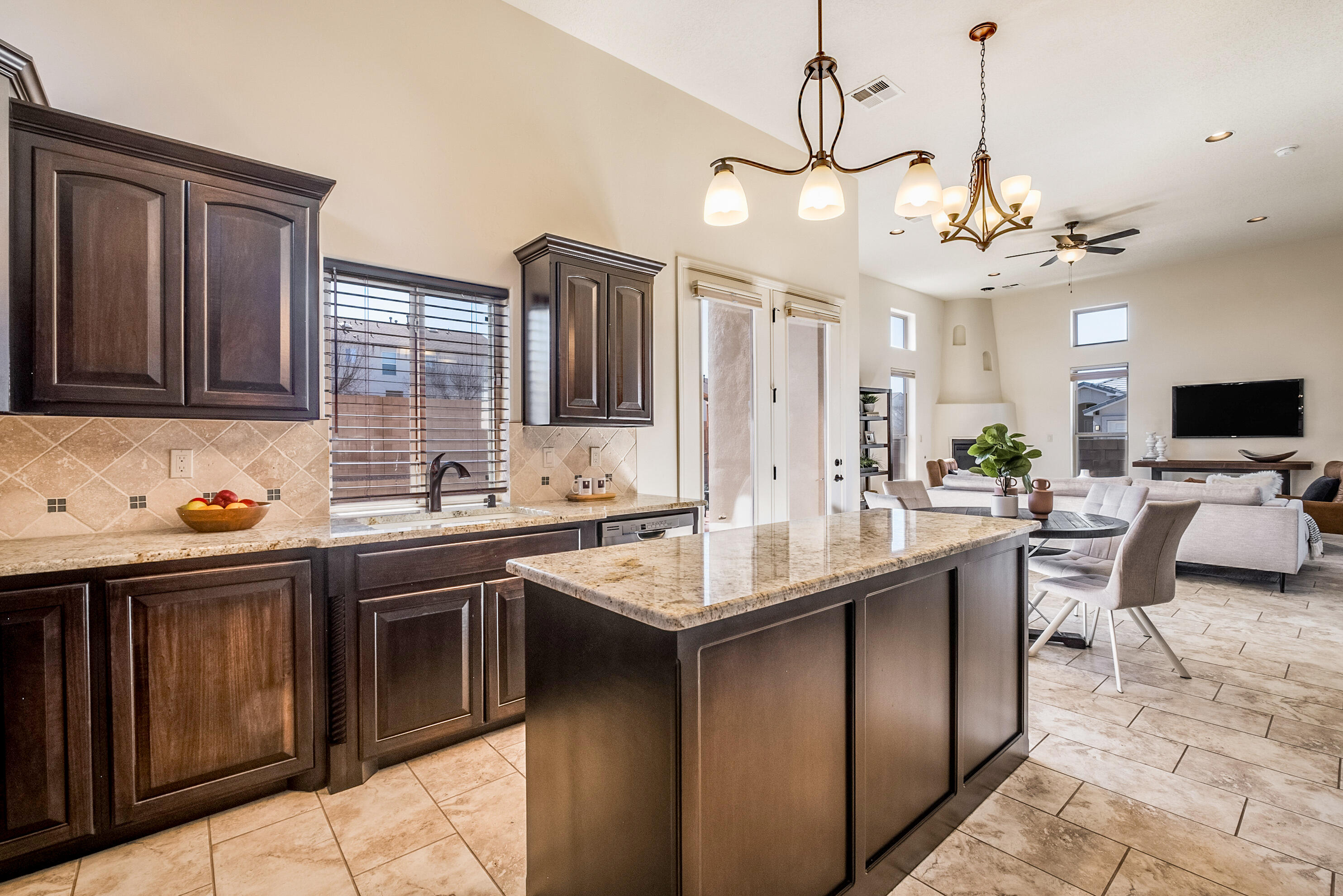 6900 Walnut Creek Road NE