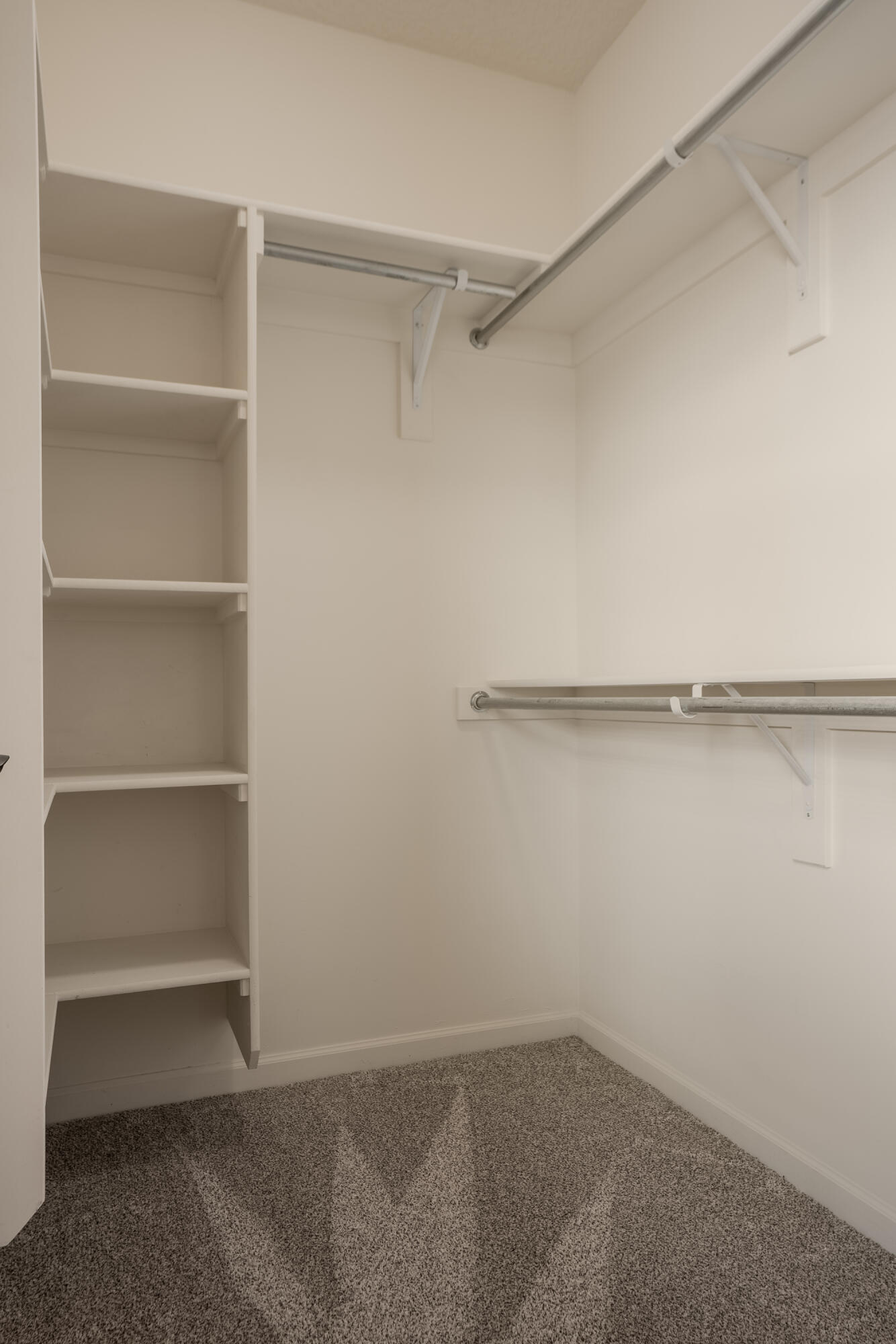 6900 Walnut Creek Road NE