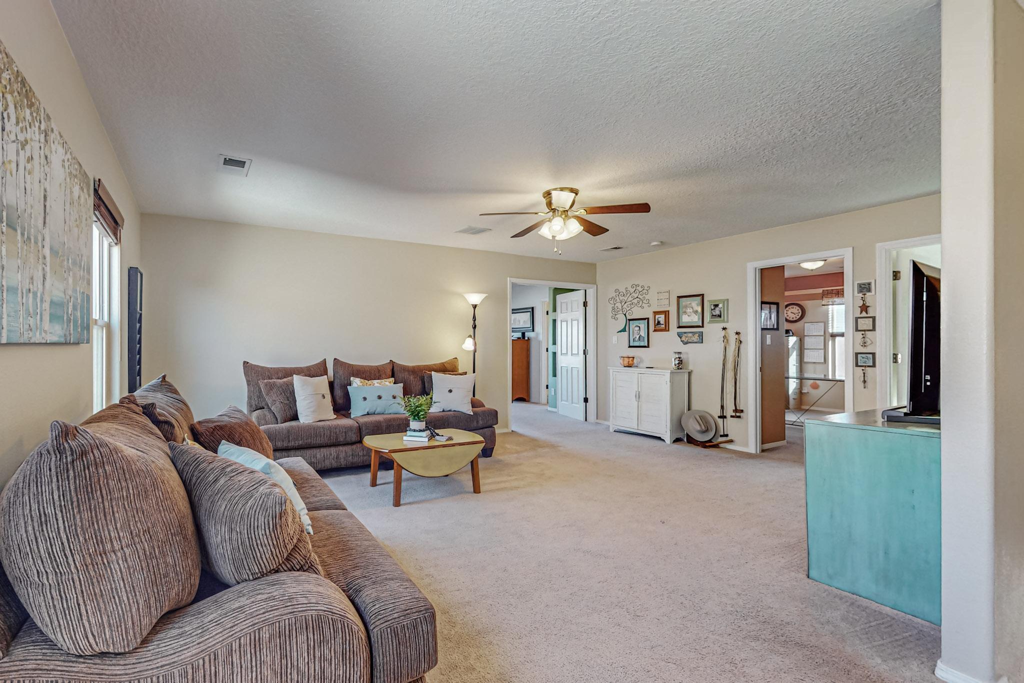 3332 Cochiti Street NE