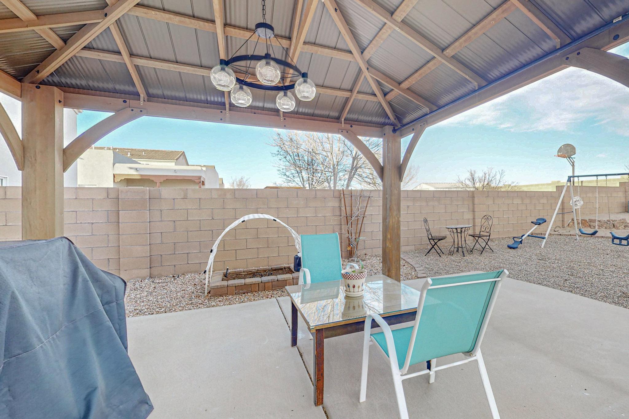 3332 Cochiti Street NE