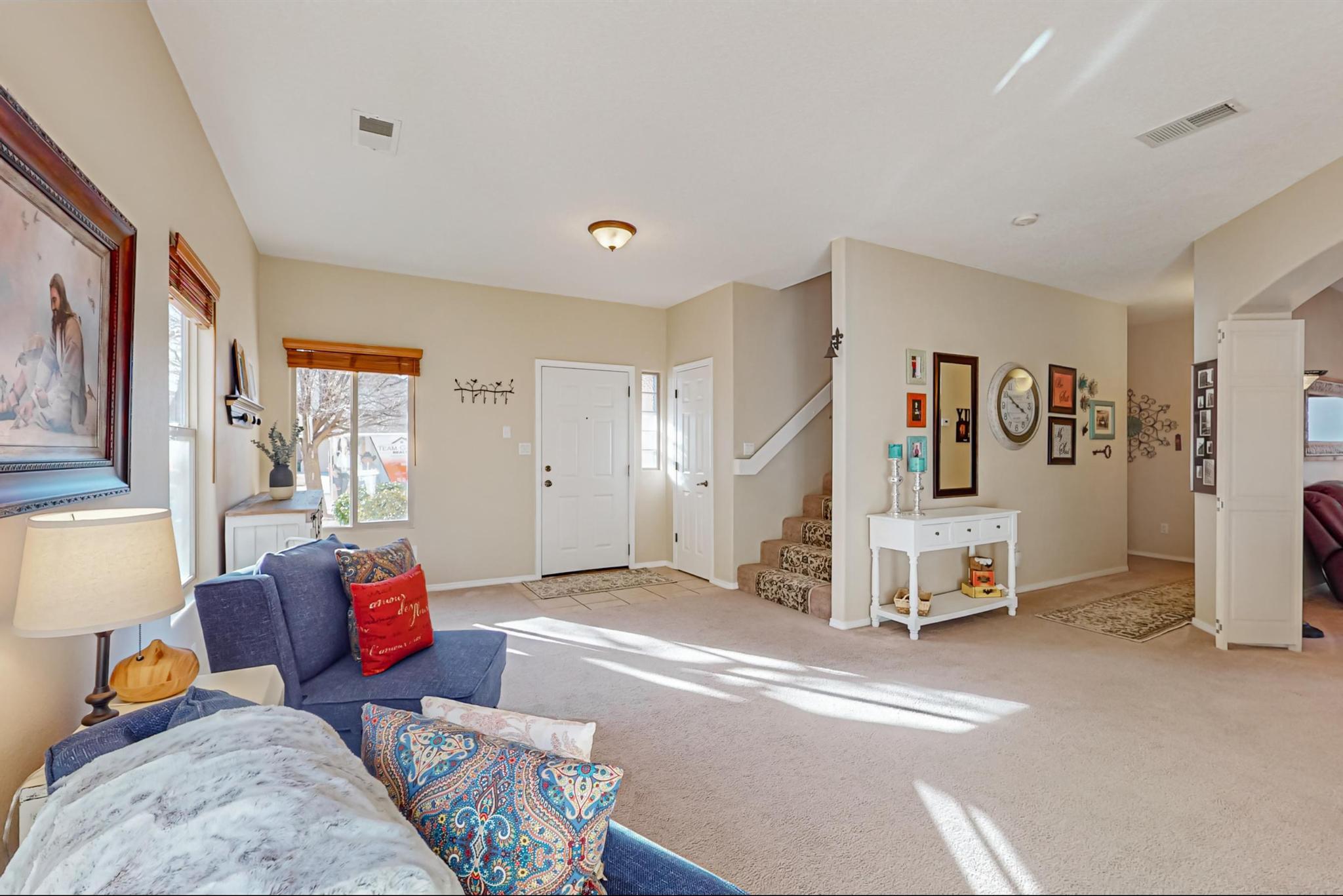 3332 Cochiti Street NE