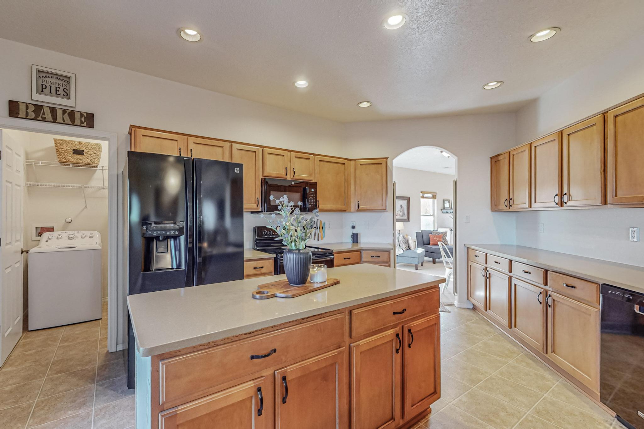 3332 Cochiti Street NE